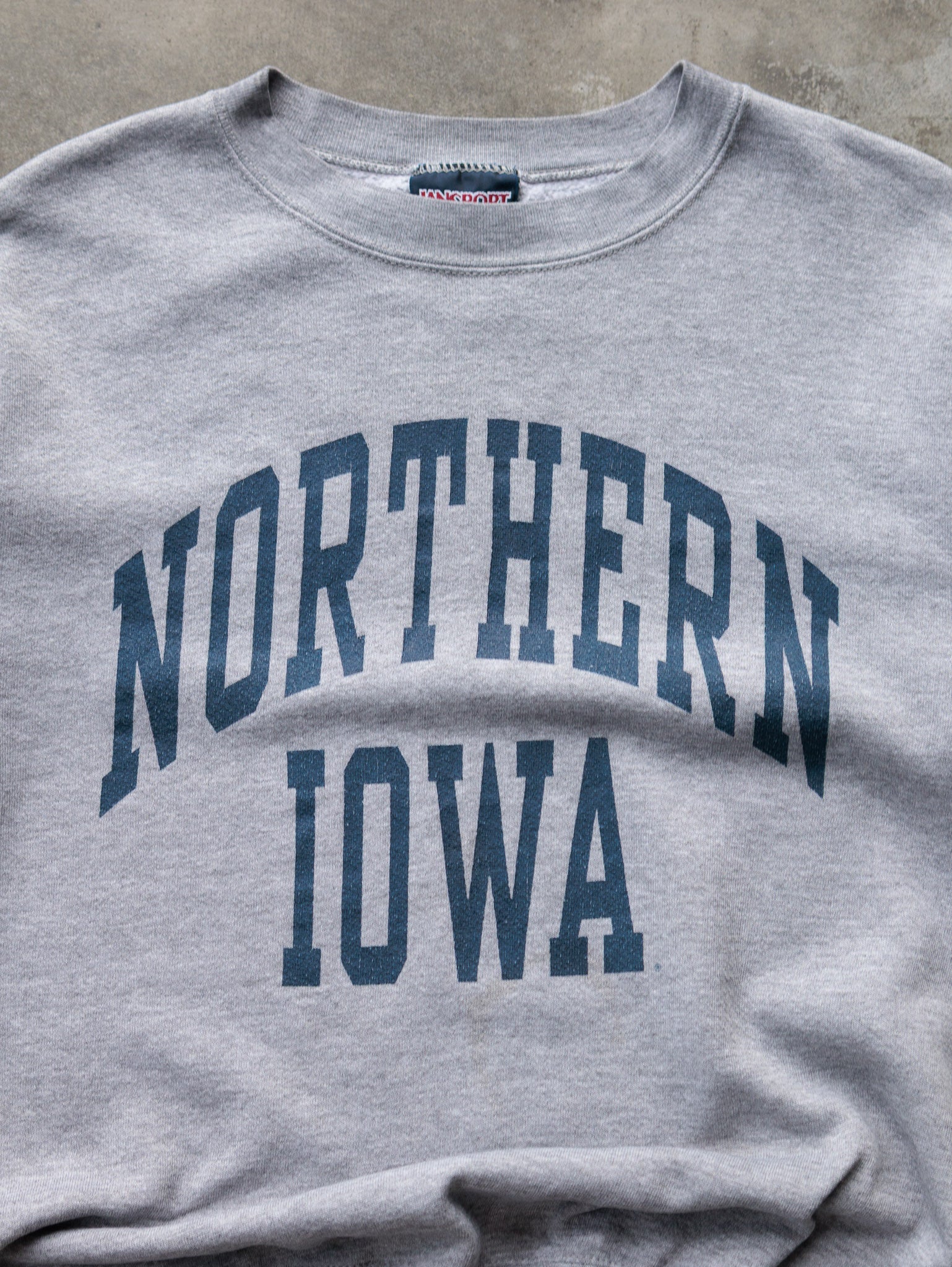 Vintage 90s Grey Northern Iowa Sweatshirt (M)