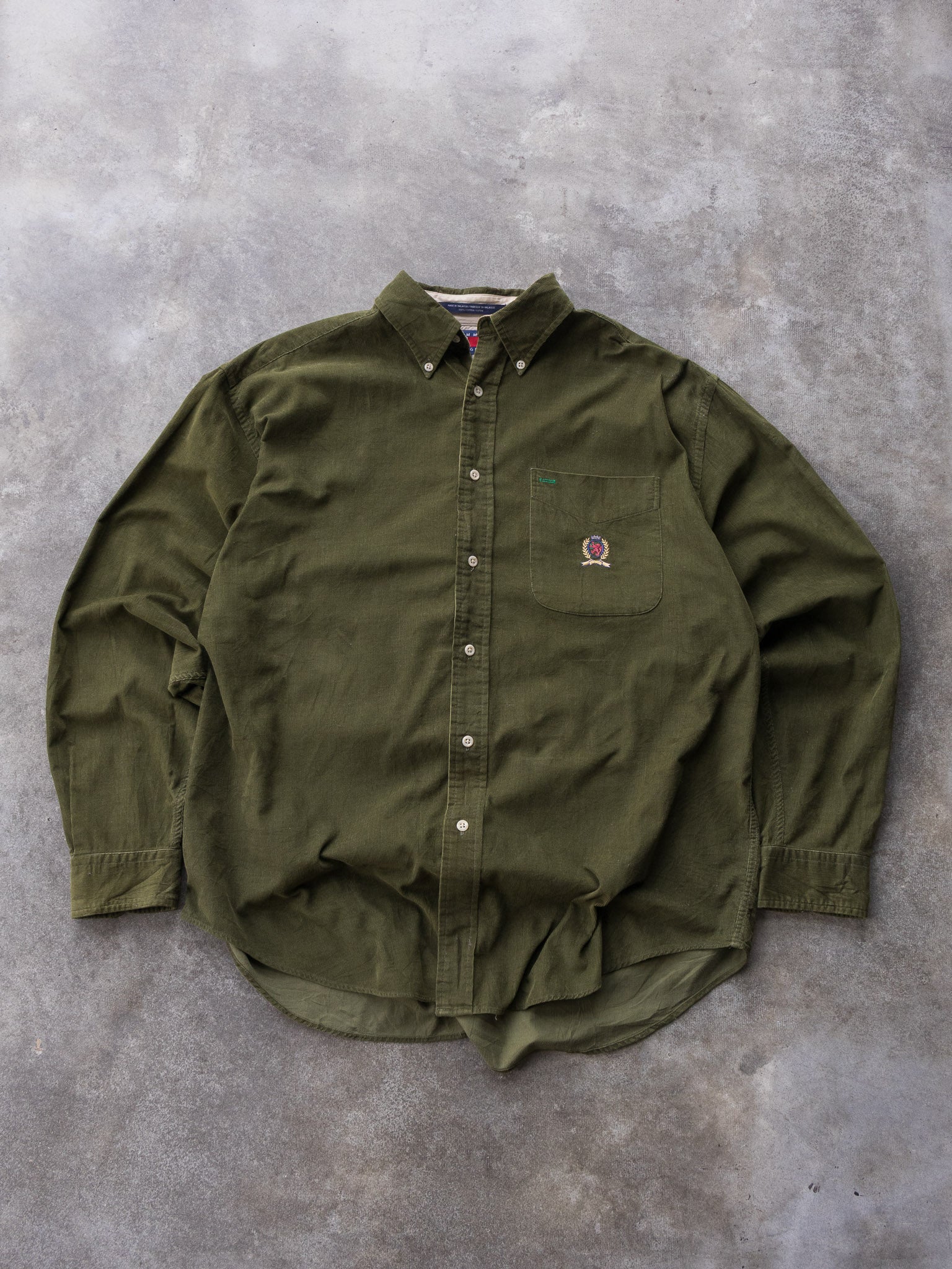 Vintage 90s Olive Green Tommy Hilfiger Corduroy Shirt (M)
