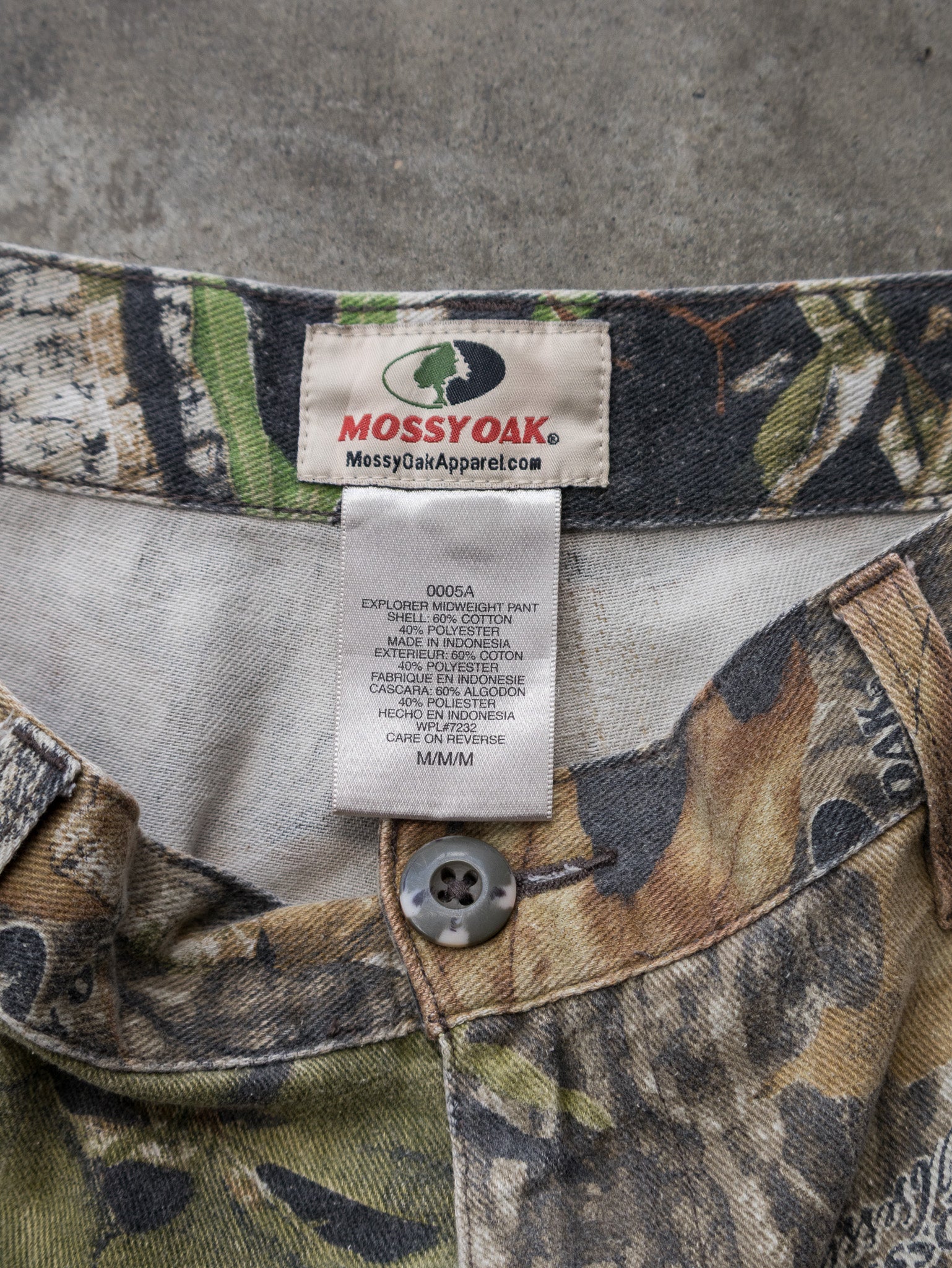 Vintage Mossy Oak Camo Cargo Pants (M)