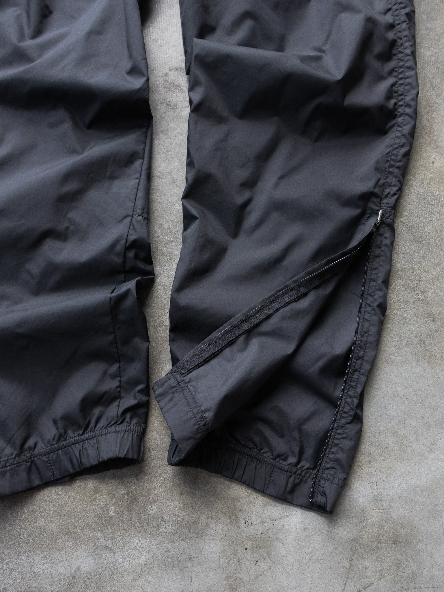 Vintage Black Nike Track Pants (M)