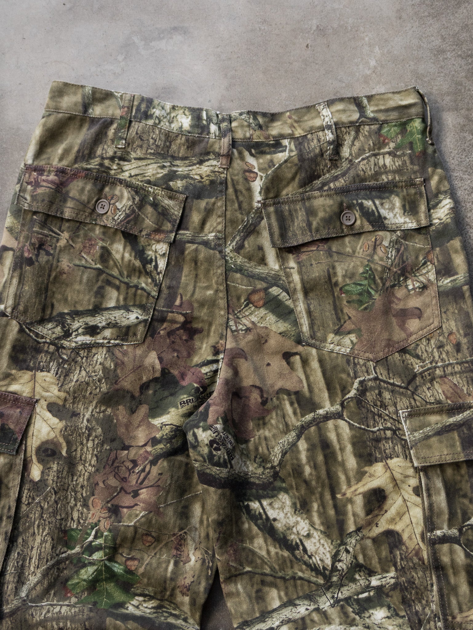 Vintage Mossy Oak Camo Cargo Pants (W36–38)