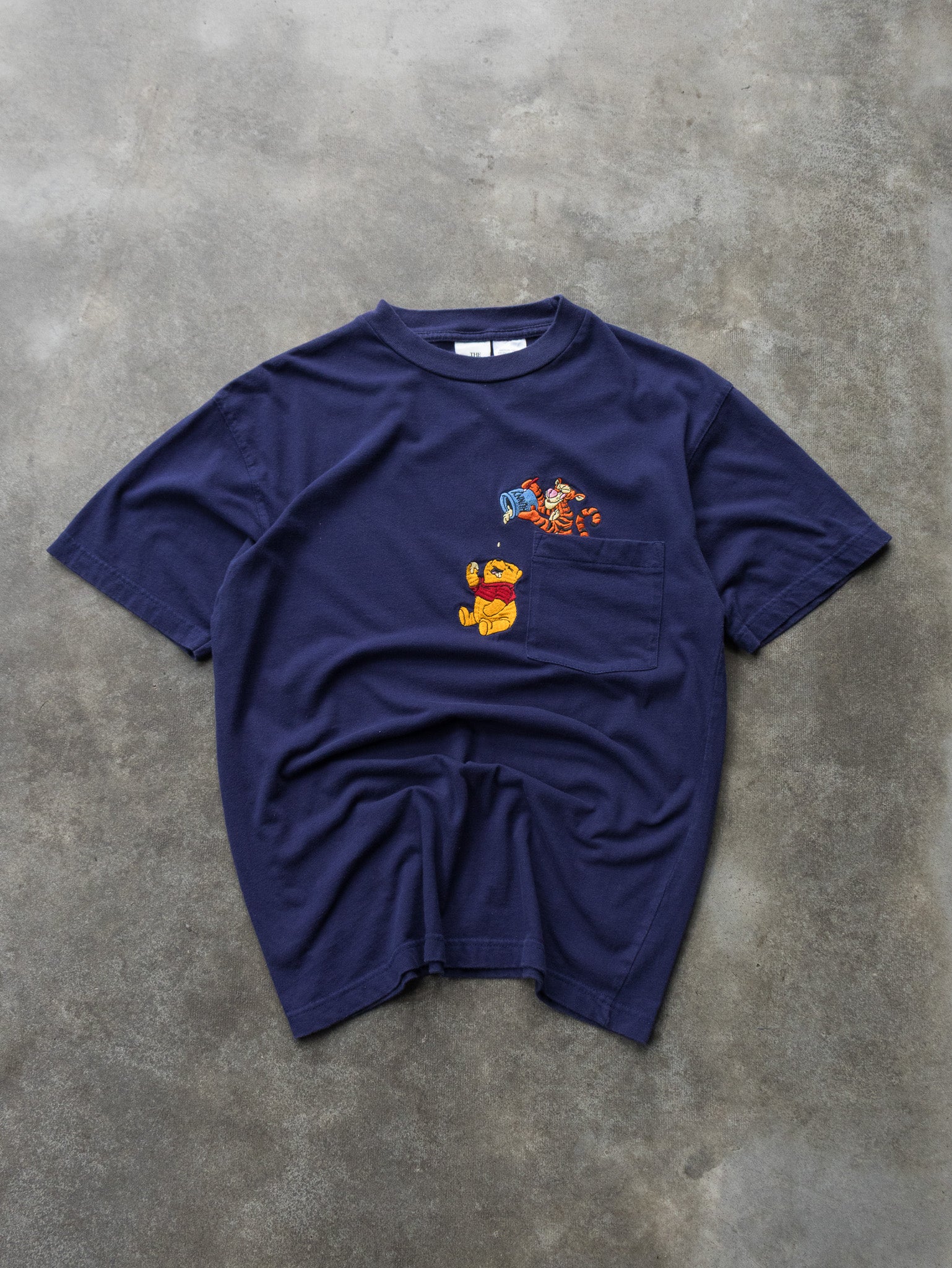 Vintage Winnie the Pooh & Tigger Pocket Tee (M)