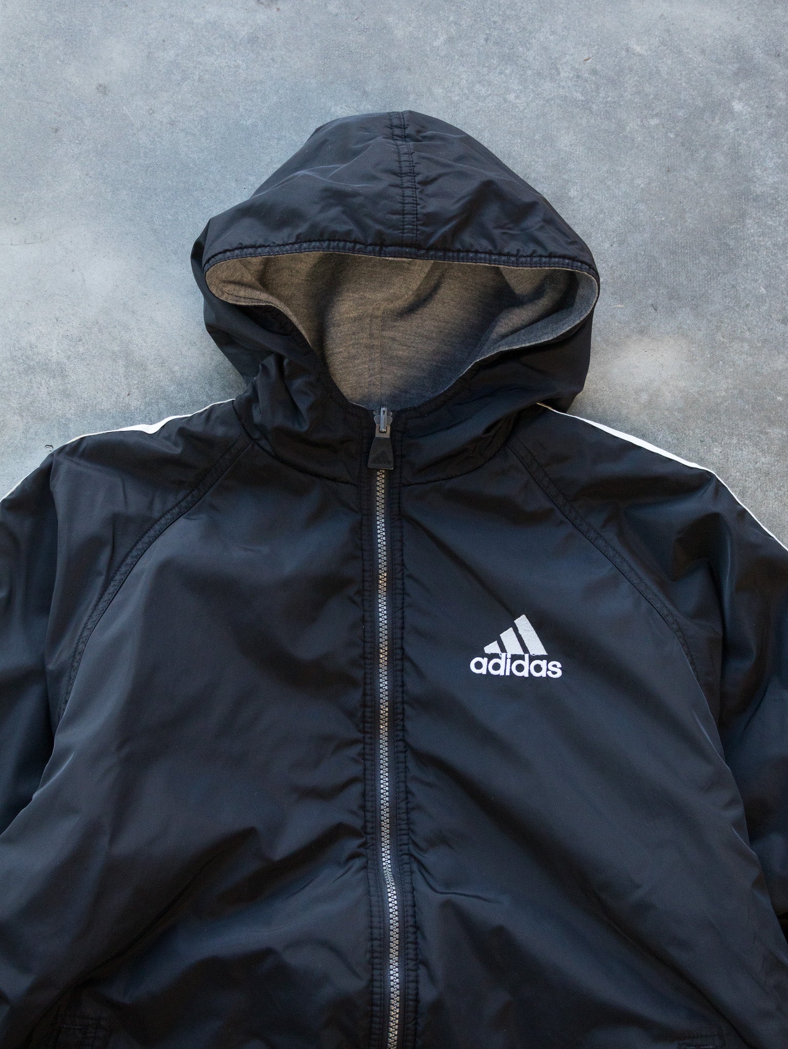 美品 adidas 黒 金 ベルベット ジャケット ハイネック H09180 L 31Xg9-RbFcL._AC_UY1000_.jpg