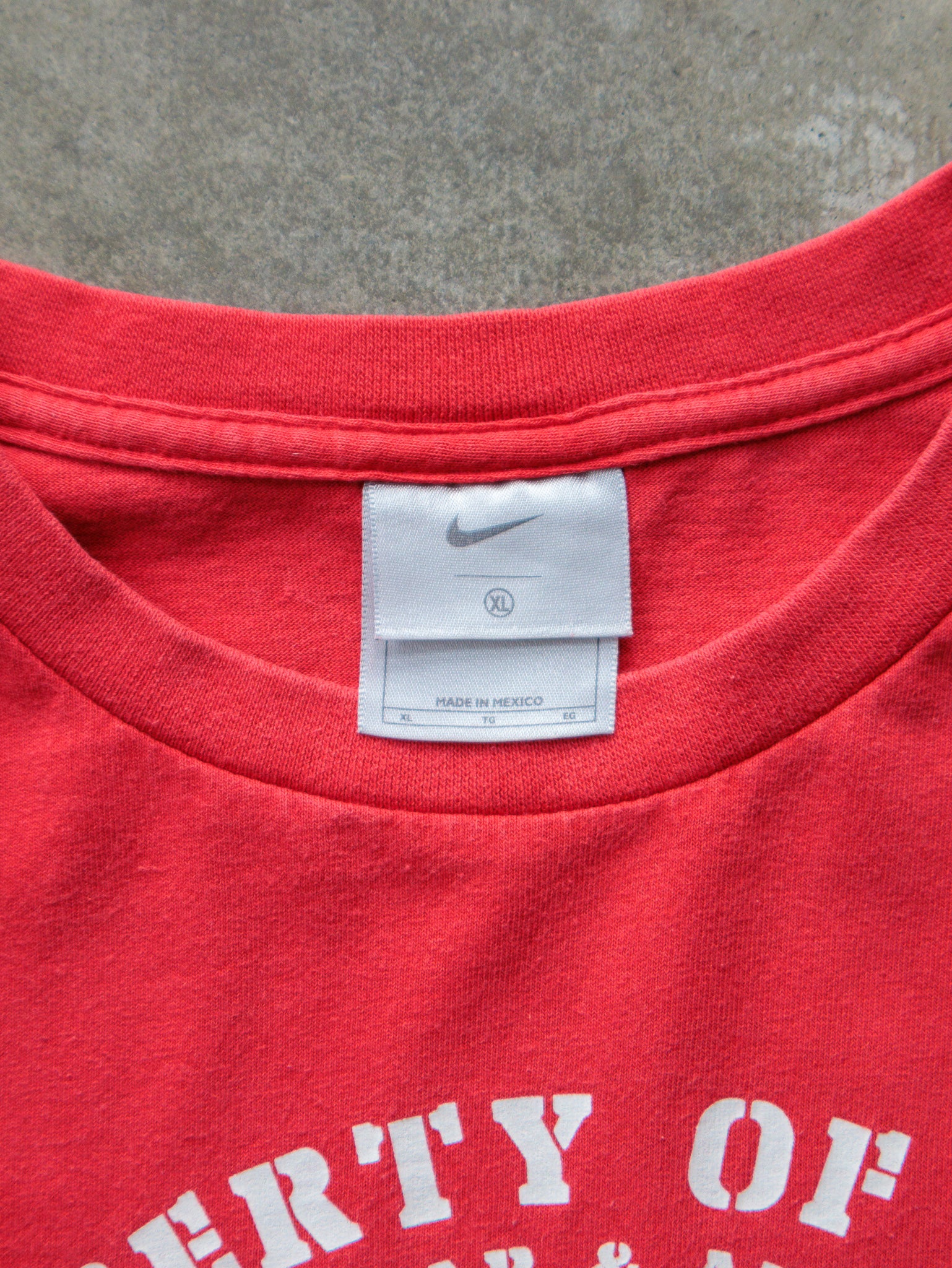 Vintage 00s Red Nike Property Of Tee (XL)