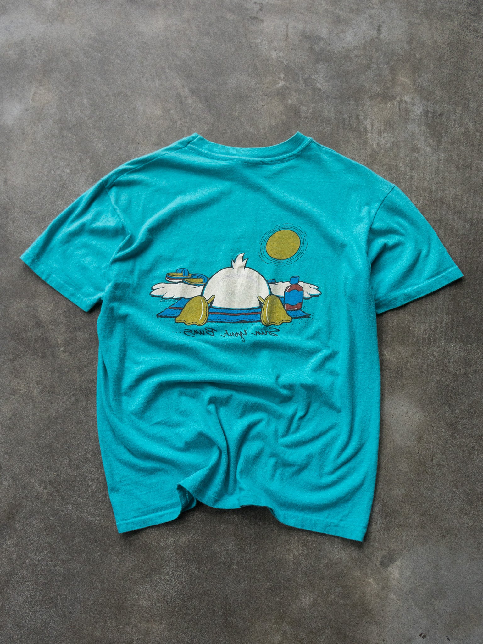 Vintage 1985 Turquoise Sun Your Buns Graphic Tee (M)