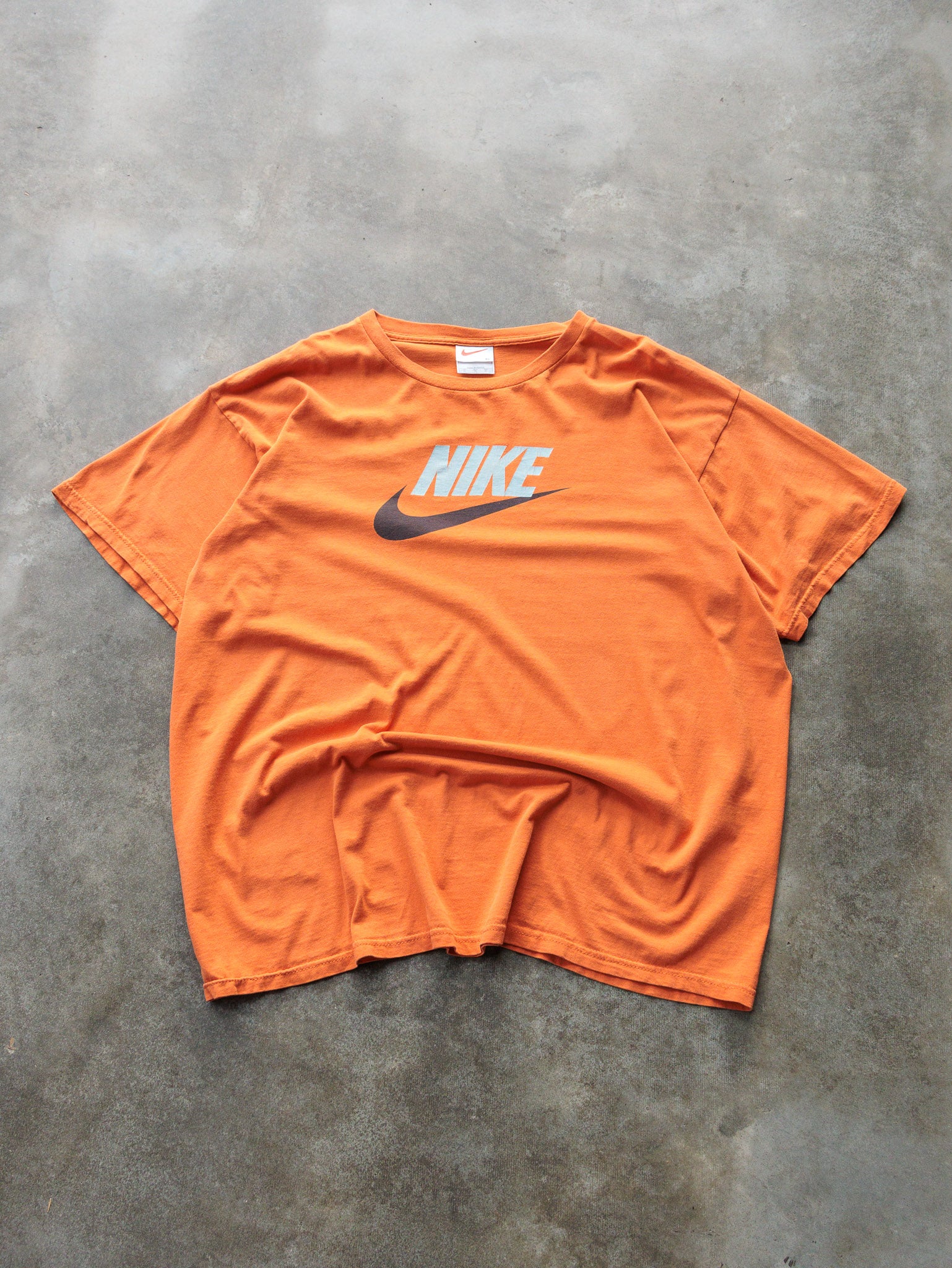Vintage 00s Orange Nike Logo Tee (XL)