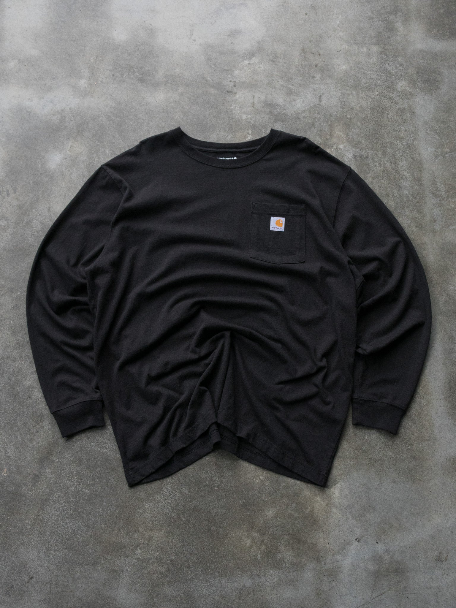 Vintage Black Carhartt Pocket Long Sleeve (XL)