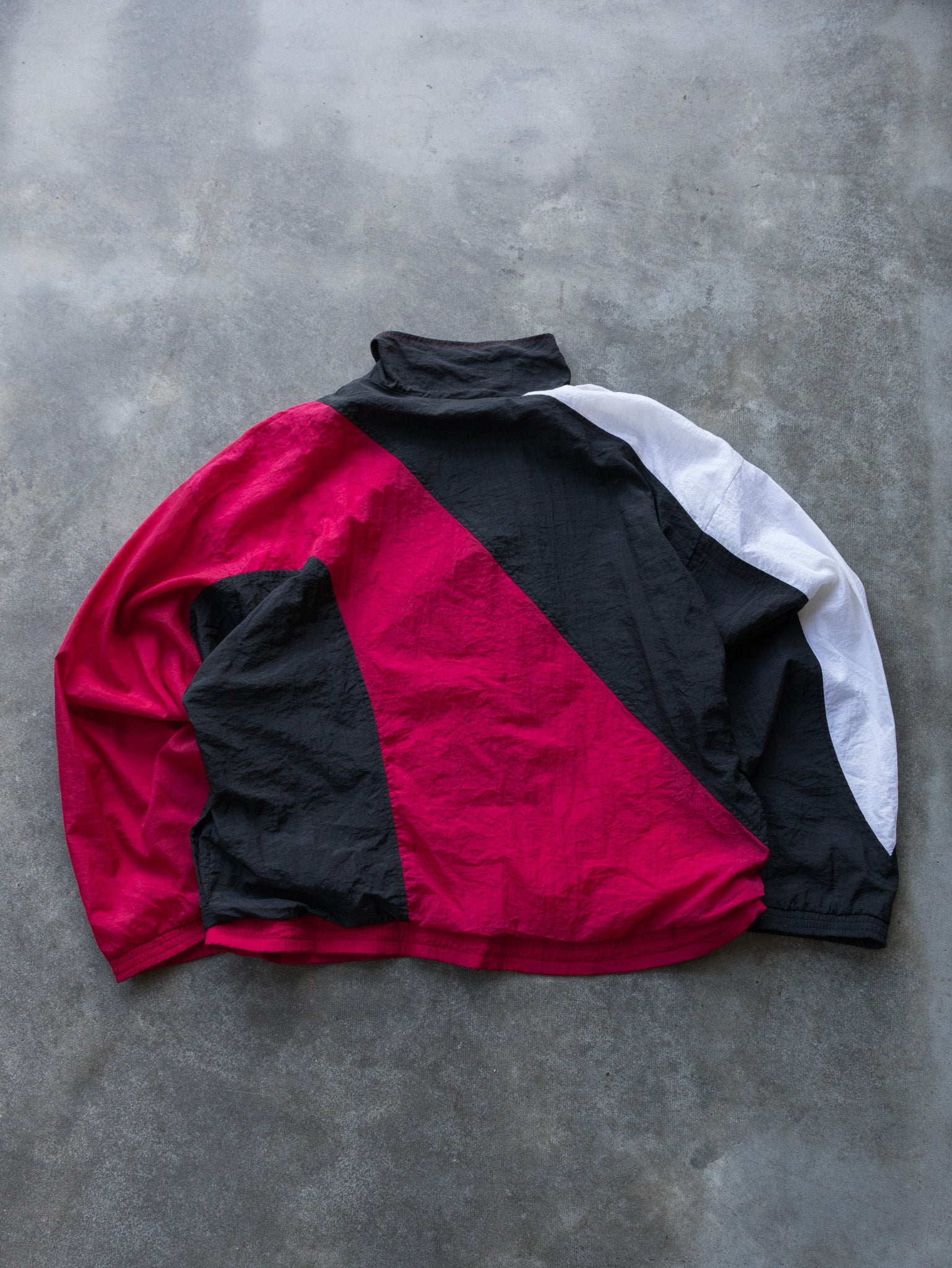 Vintage Black & Red Reebok Windbreaker (L)
