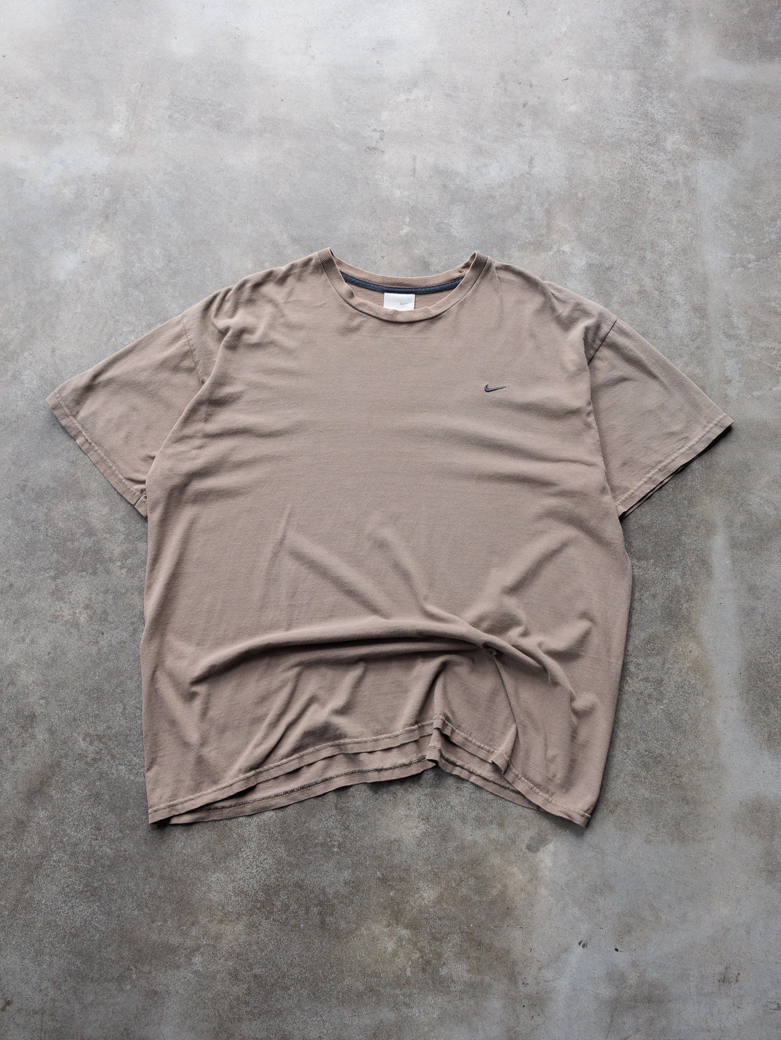 Vintage 00s Light Brown Nike Mini Swoosh Tee (XL)