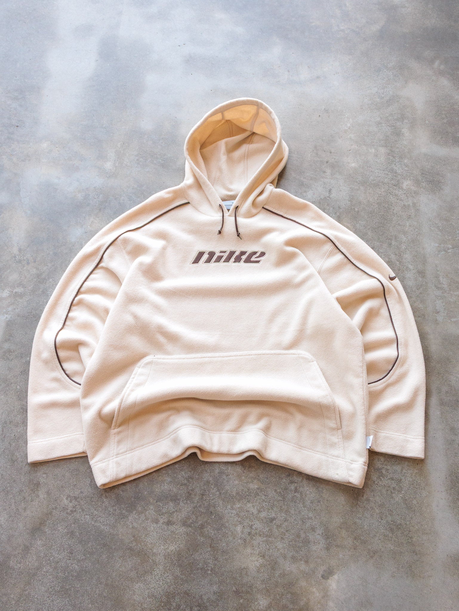 Vintage 00s Cream Nike Spell Out Fleece Hoodie (L)