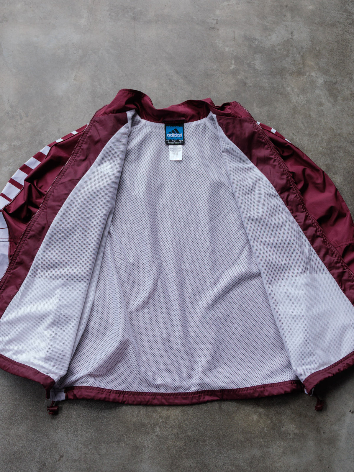 Vintage 00s Red Adidas Windbreaker (L)