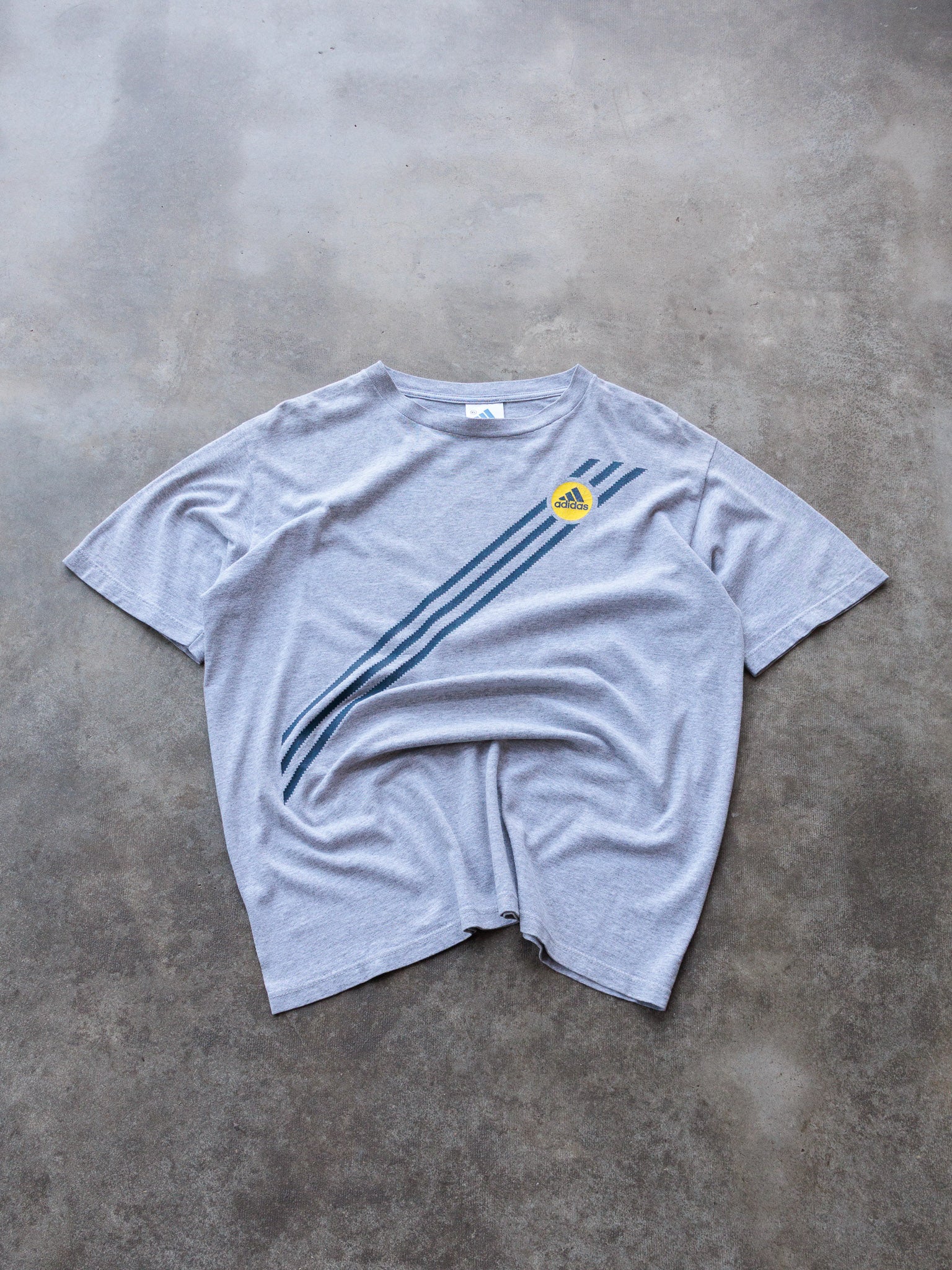 Vintage 90s Grey Adidas Graphic Tee (XL)