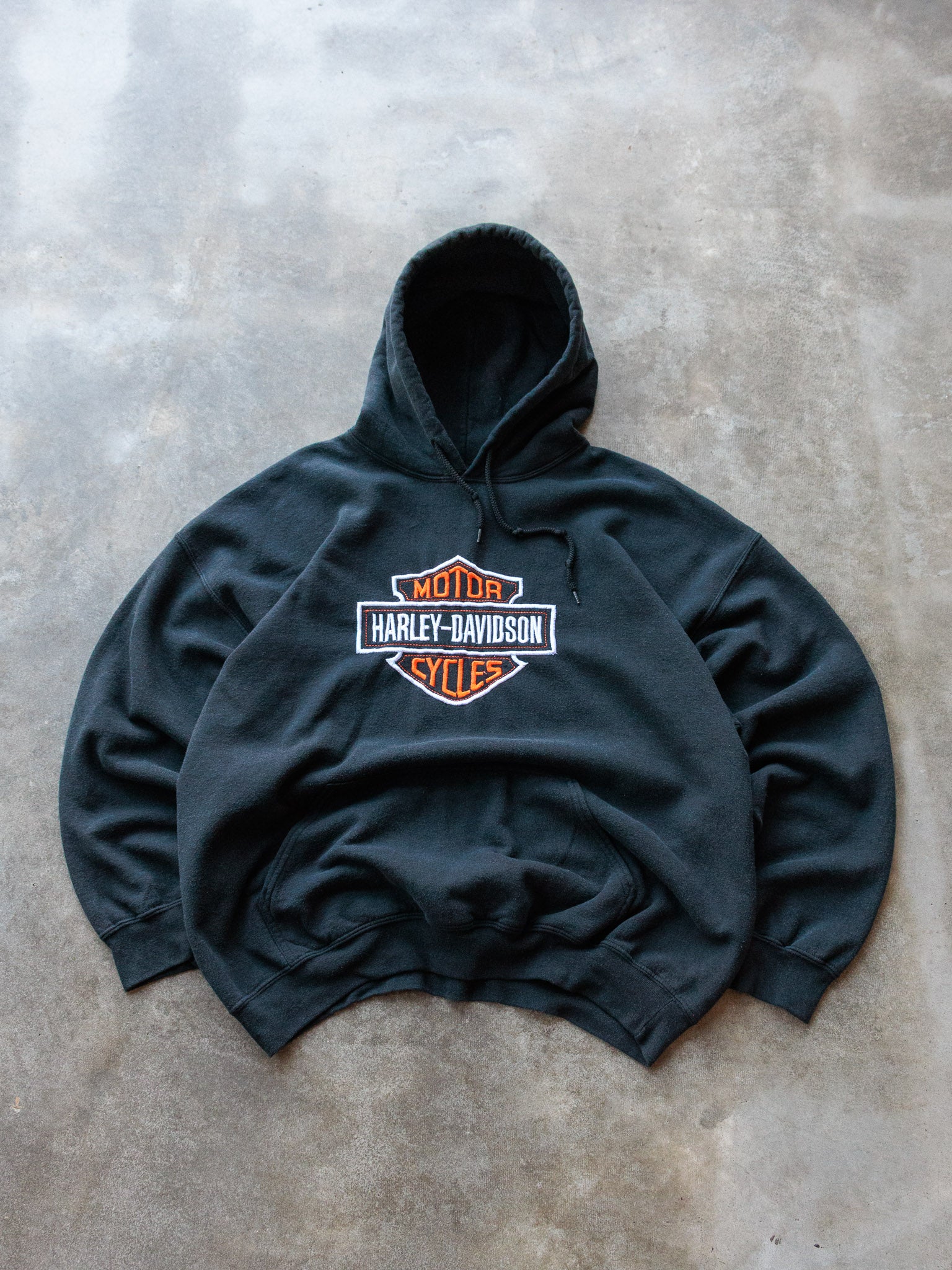 Vintage Black Harley-Davidson Hoodie (XL)