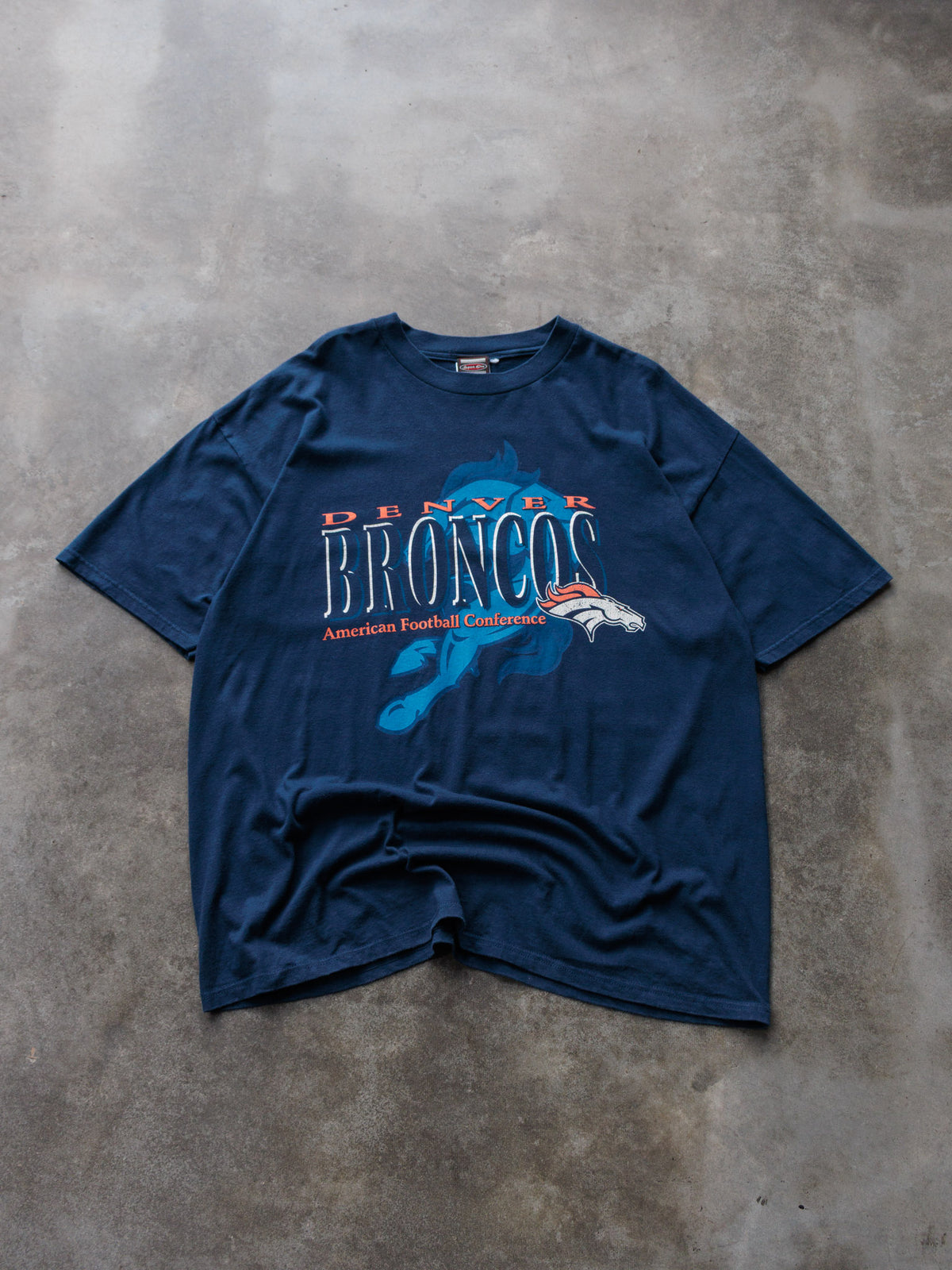 Vintage 90s Navy Denver Broncos Tee (2XL)