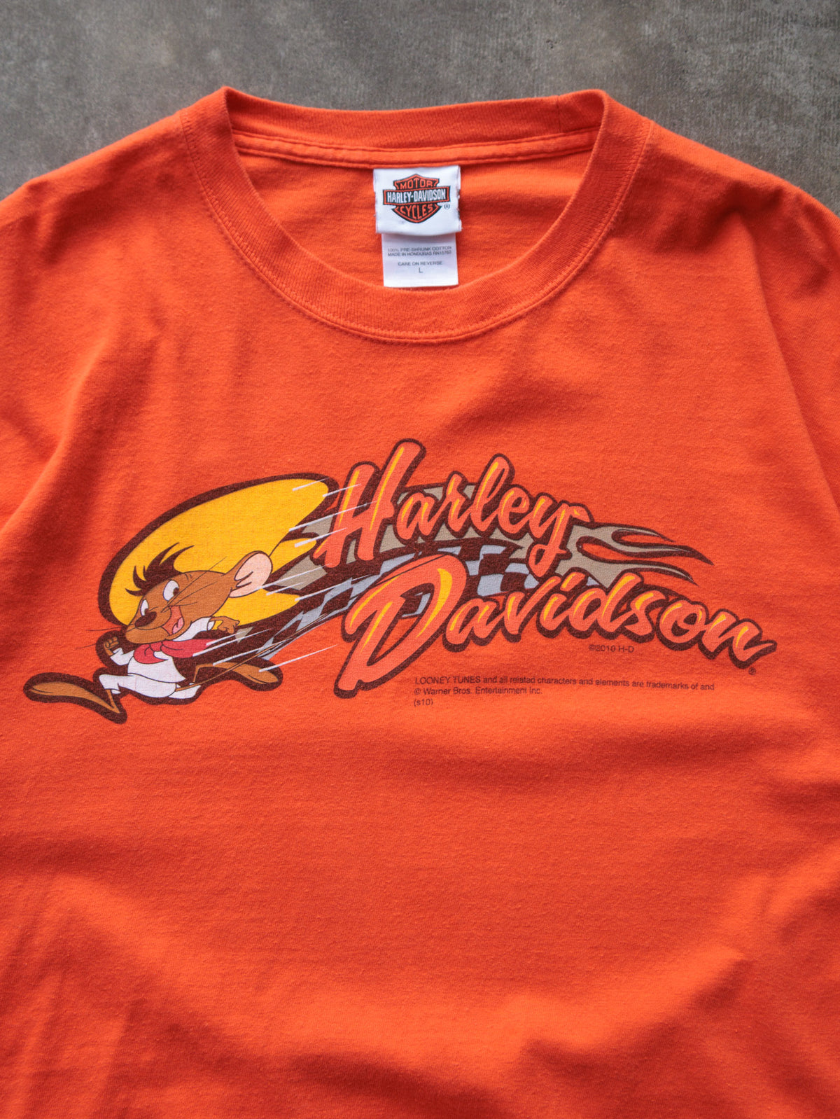 Vintage 2010 Orange Harley-Davidson Seattle Washington Looney Tunes Tee (L)
