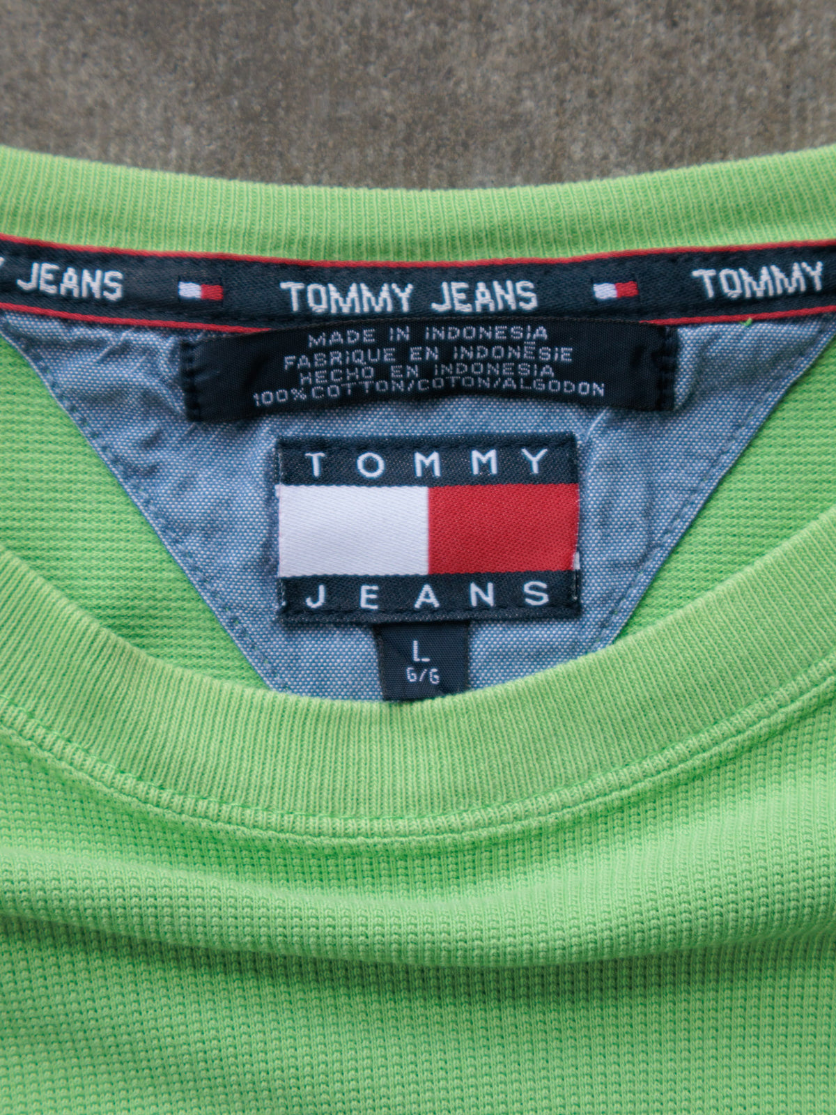 Vintage 00s Green Tommy Jeans Tee (L)