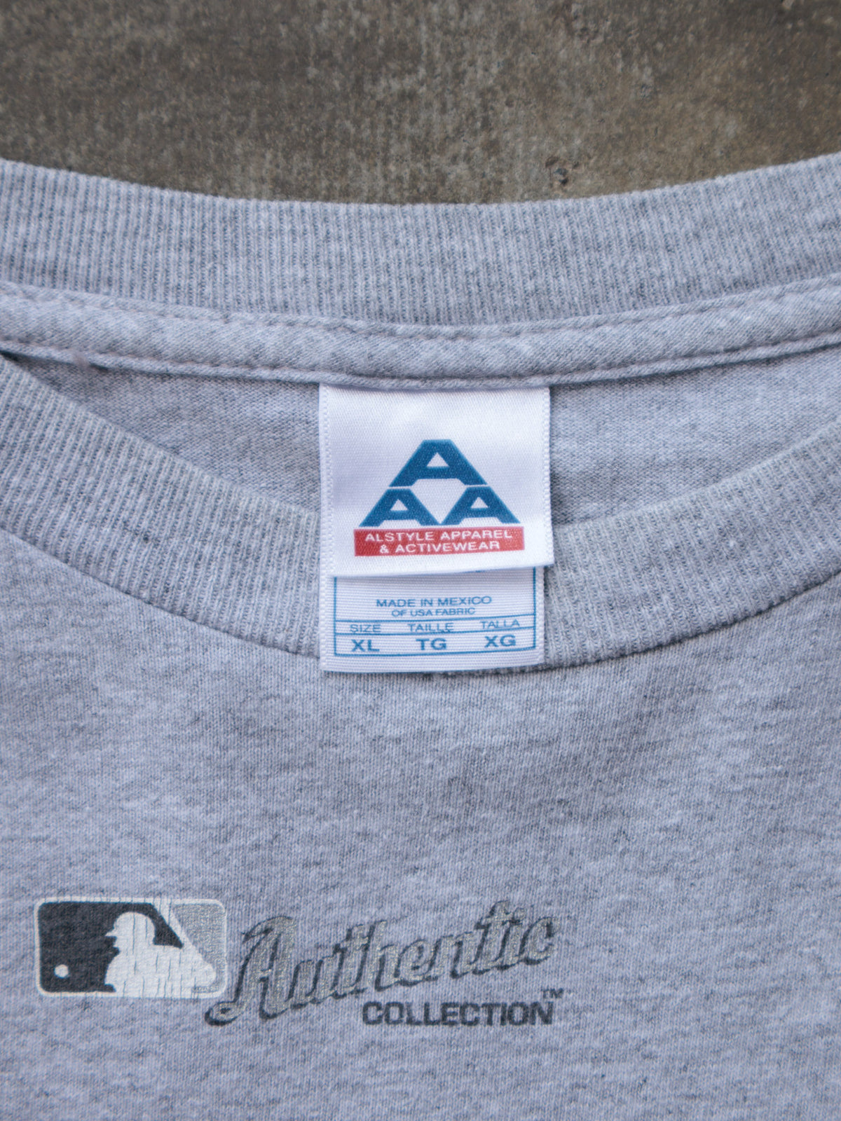 Vintage 2005 Grey Chicago White Sox World Series Champions Tee (XL)