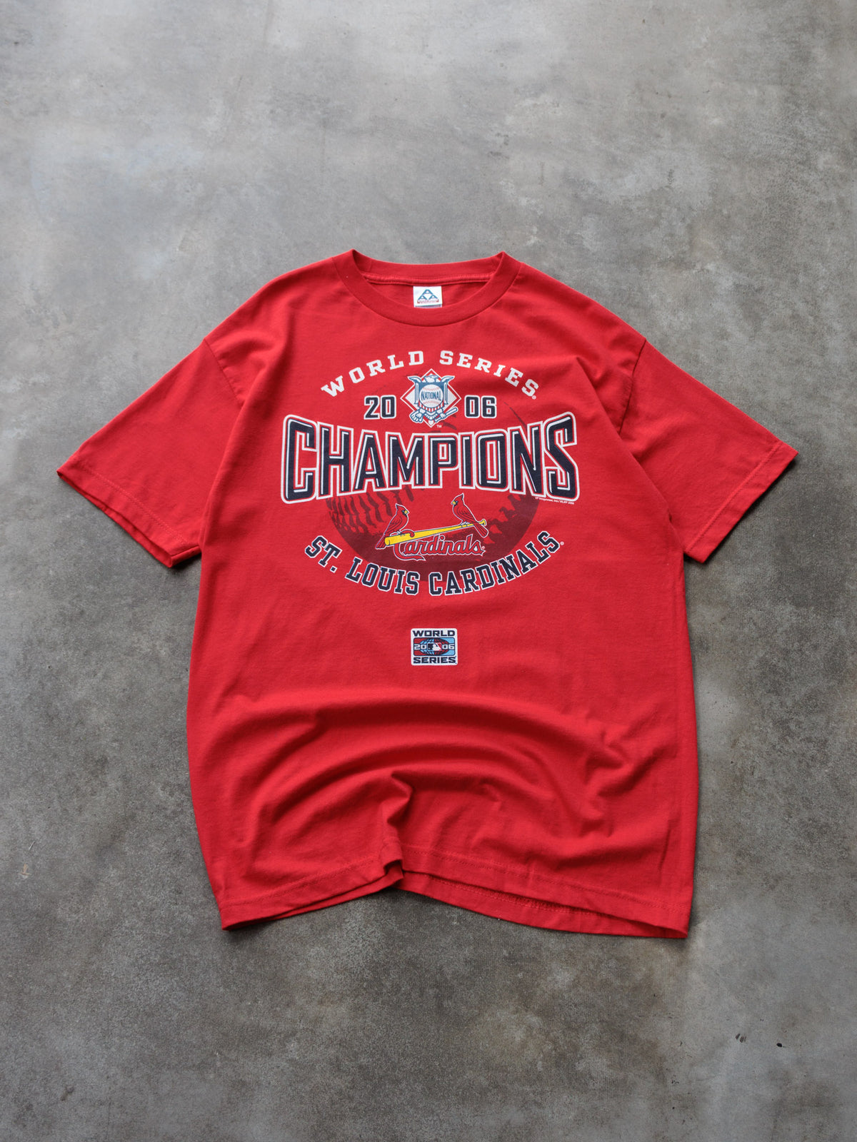 Vintage 2006 Red St. Louis Cardinals World Series Champions Tee (L)