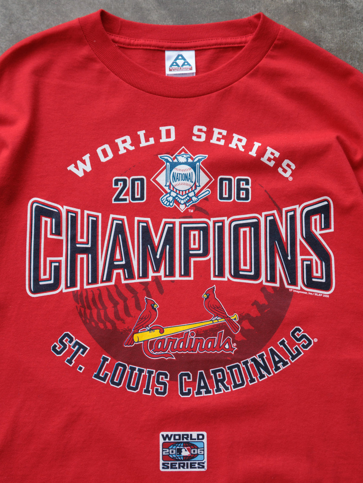 Vintage 2006 Red St. Louis Cardinals World Series Champions Tee (L)