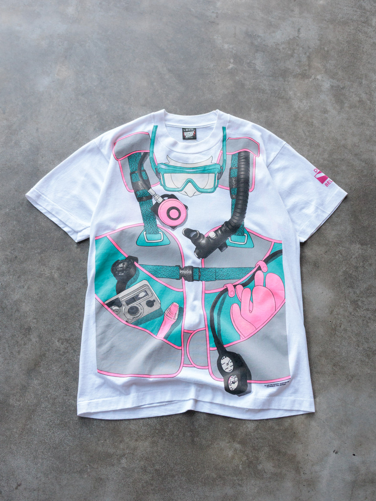 Vintage 90s White Dive Belize Scuba Gear Tee (L)