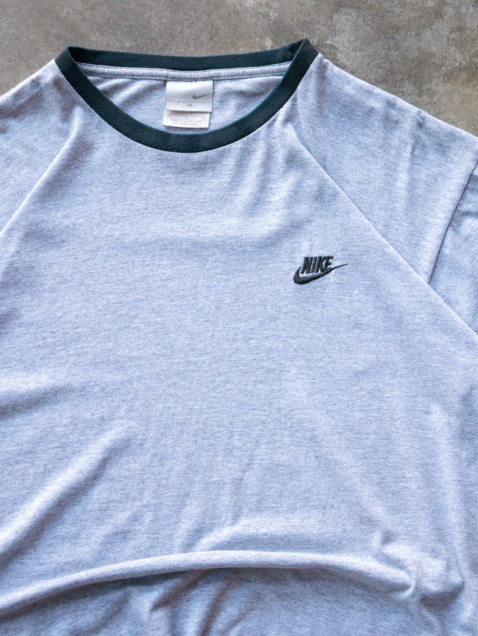 Vintage 00s Grey Nike Ringer Tee (M)