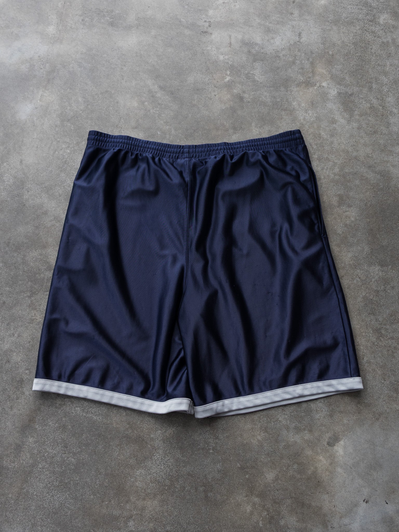 Vintage Utah Jazz NBA Basketball Shorts (XL)