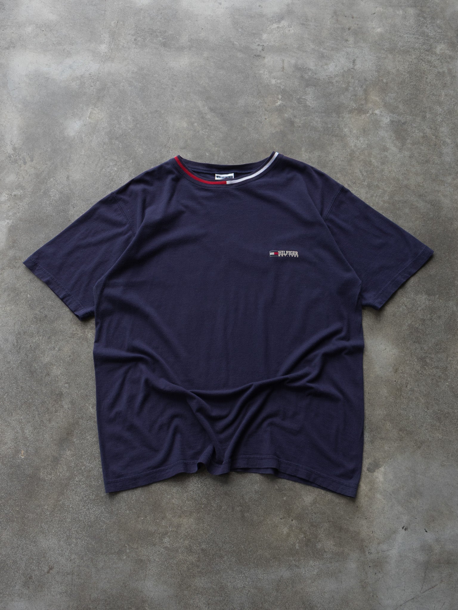 Vintage Navy Tommy Hilfiger Tee (M)