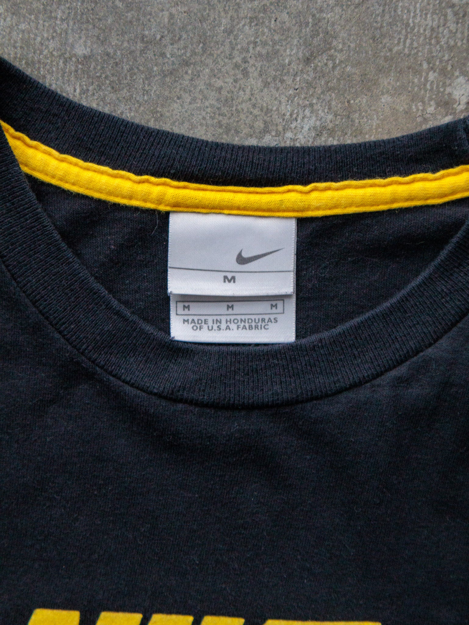Vintage Black & Yellow Nike Logo Tee (M)