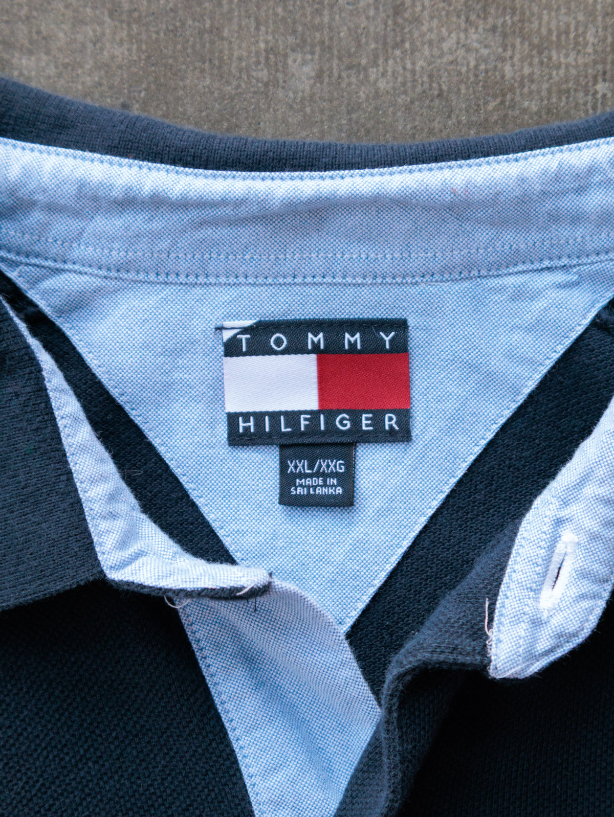 Vintage 90s White Tommy Hilfiger Colourblock Long Sleeve Polo Shirt (2XL)