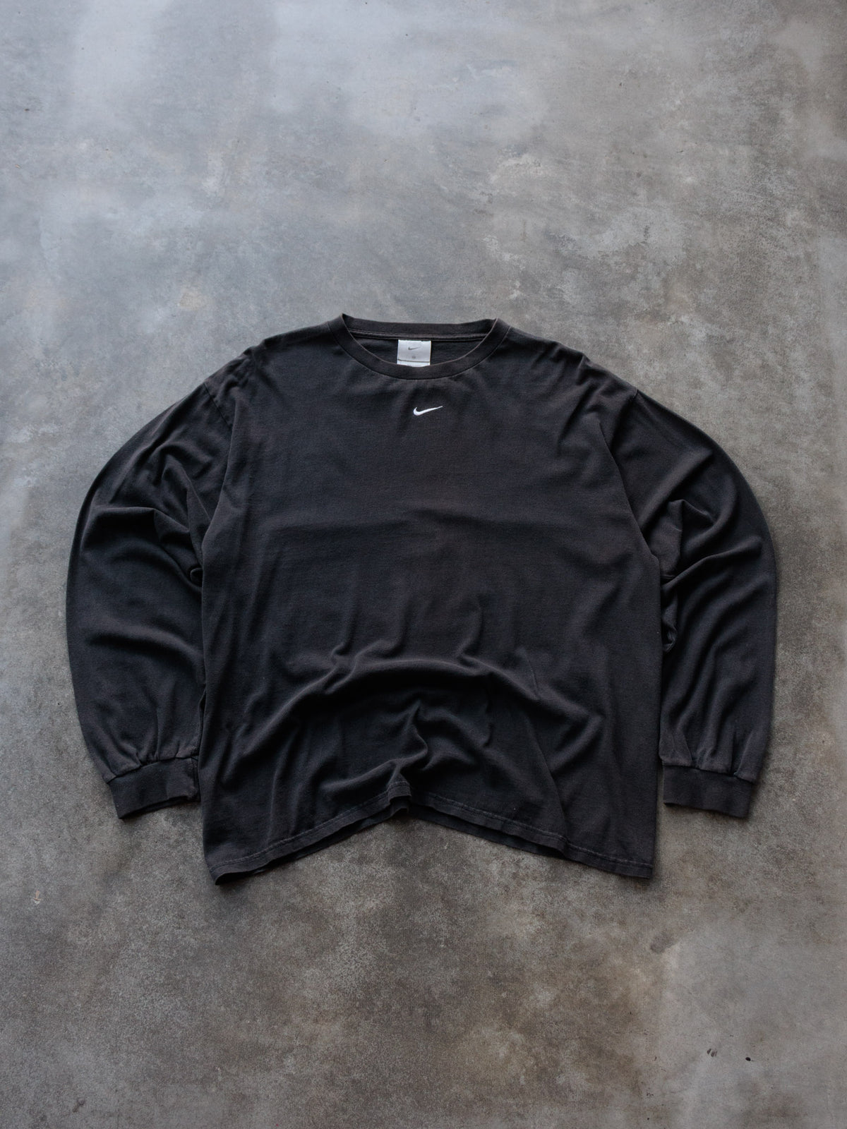 Vintage Black Nike Long Sleeve Tee (M)