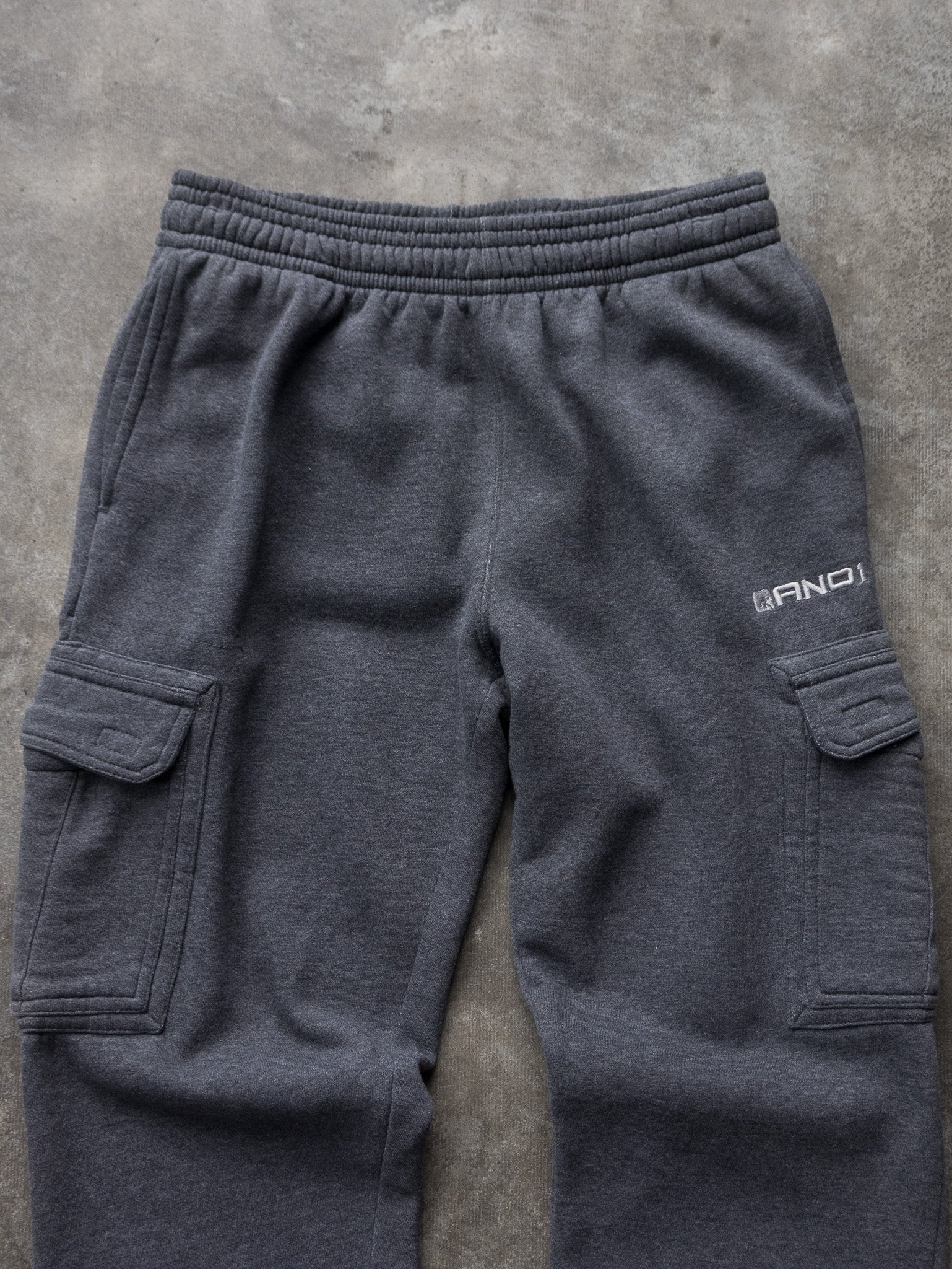 Vintage Grey AND1 Cargo Sweatpants (M)