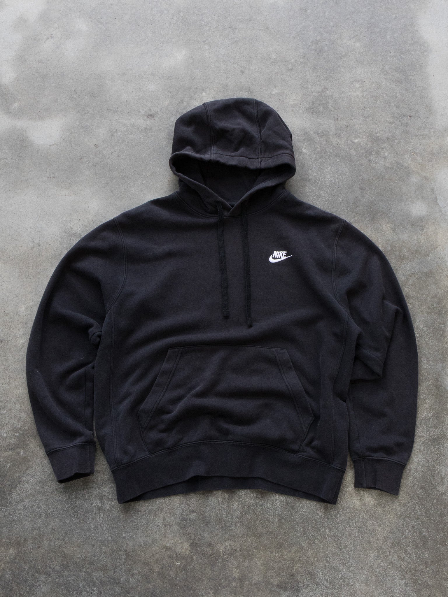 Vintage Black Nike Hoodie (L)