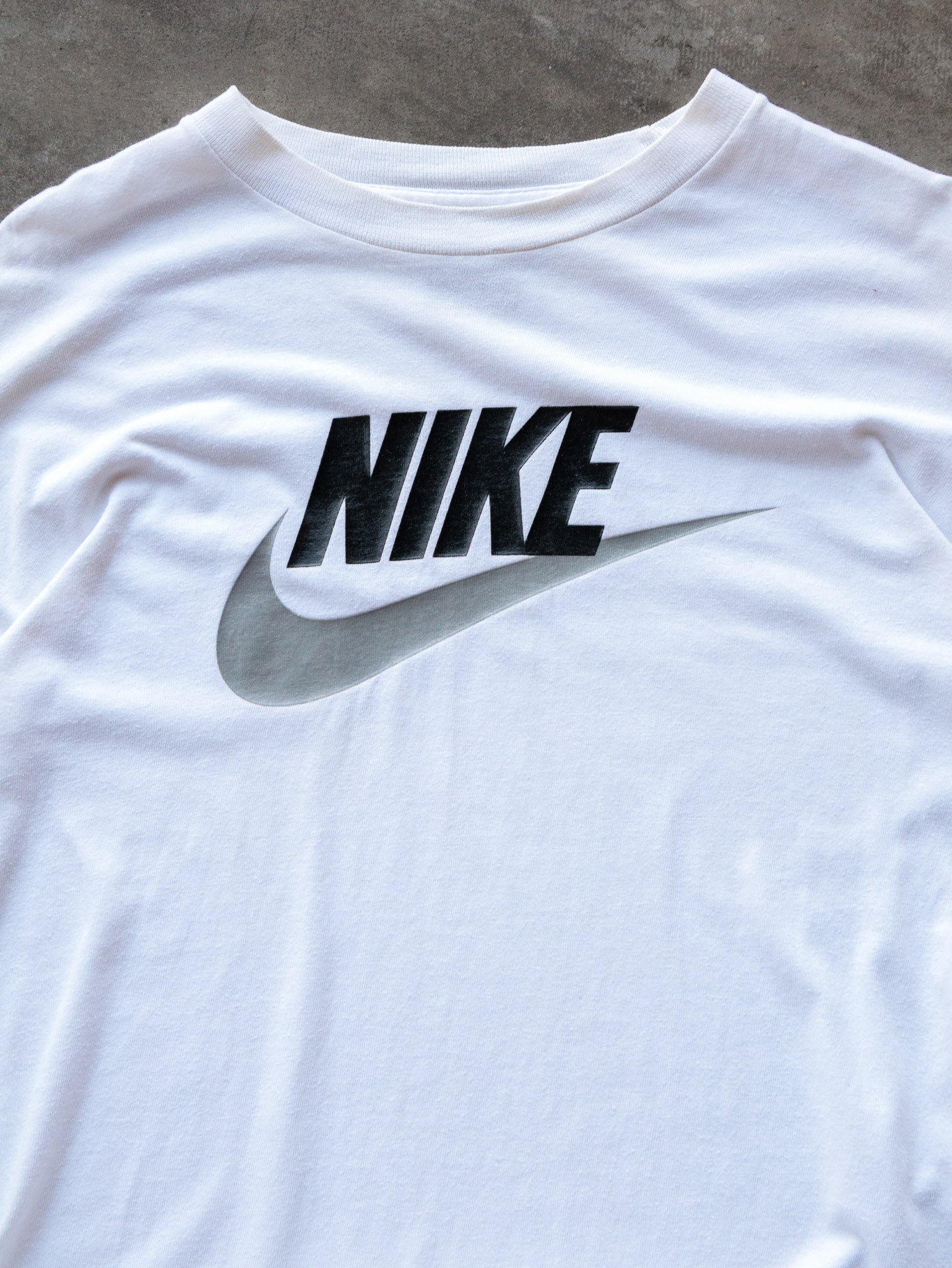 Vintage 90s White Nike Logo Long Sleeve (L)