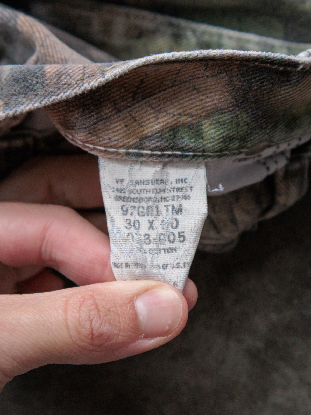 Vintage Brown Advantage Camo Wrangler Pants (W30)