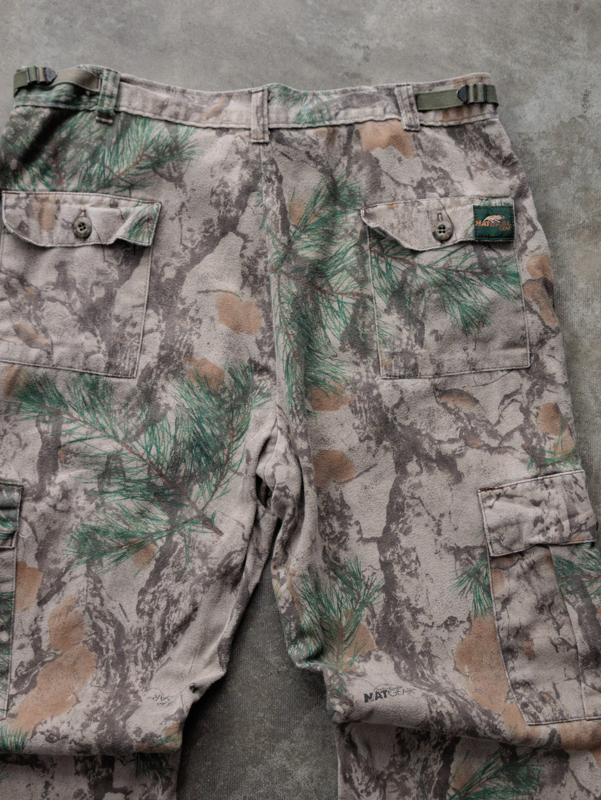 Vintage Brown Camo Natural Gear Flannel Cargo Pants (L)