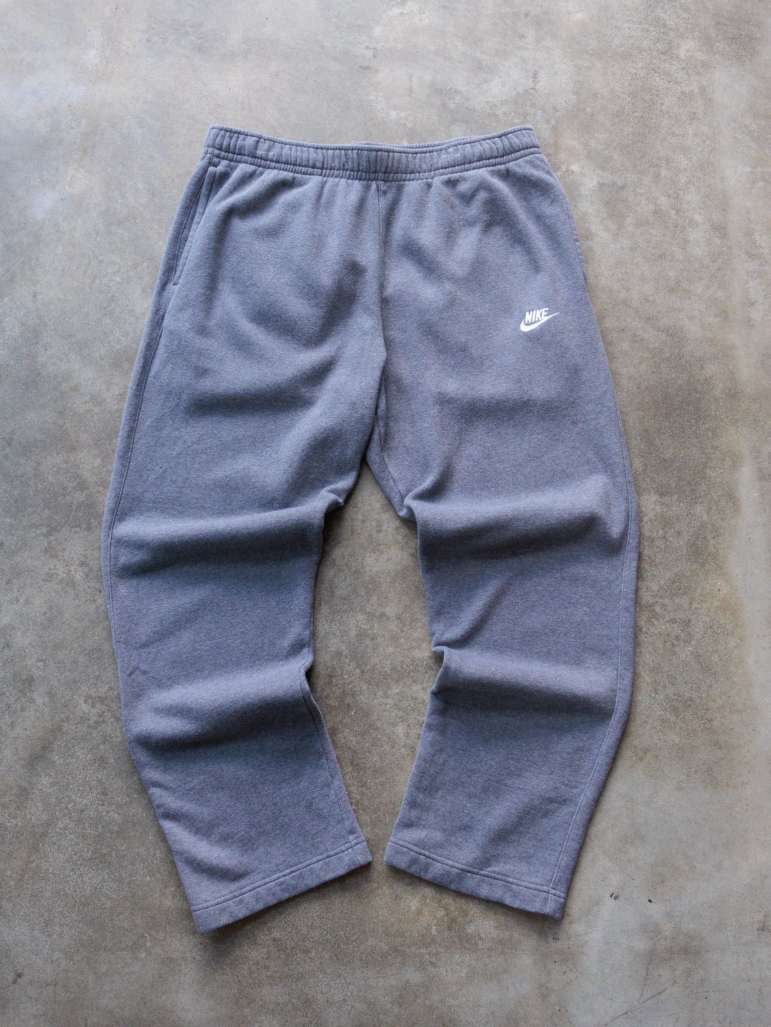 Vintage Grey Nike Sweatpants (XL)
