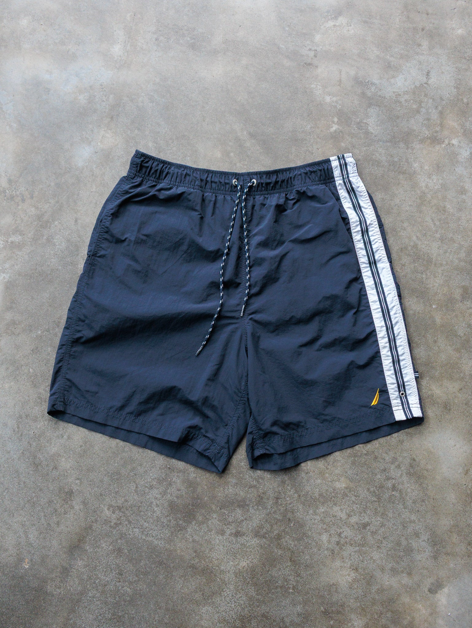 Vintage Navy Nautica Swim Shorts (L)