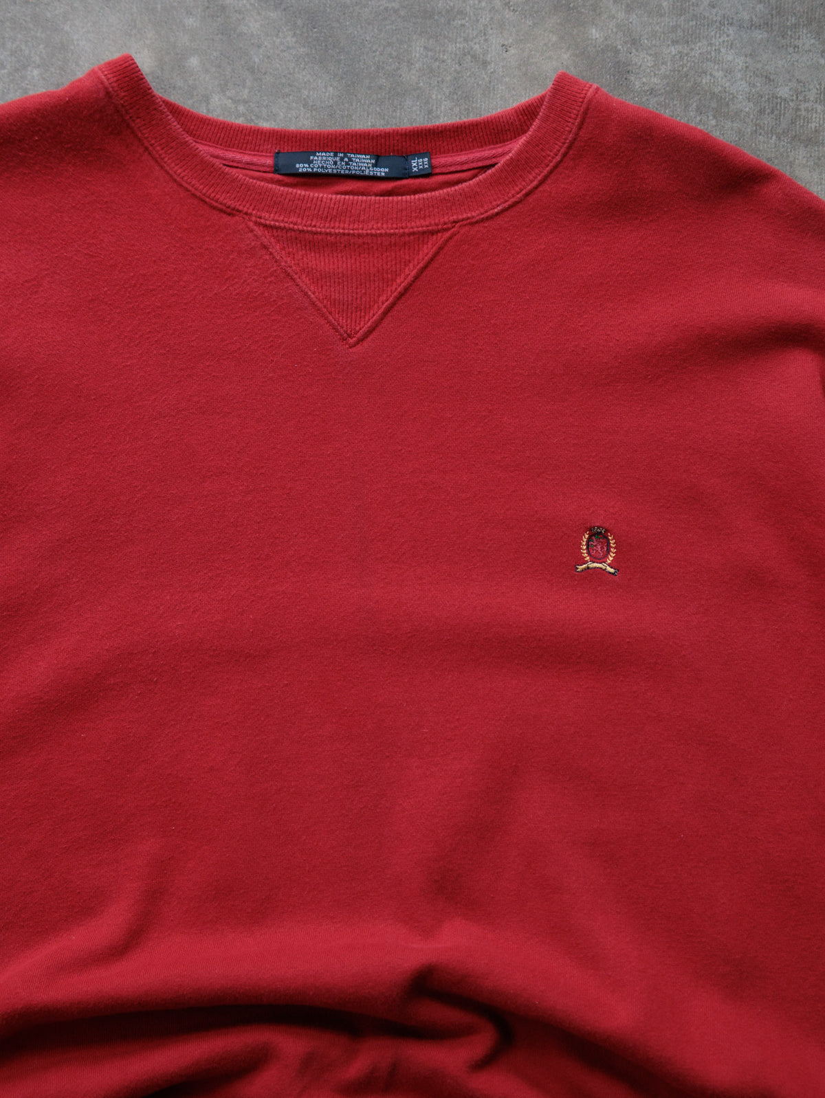 Vintage Red Tommy Hilfiger Crest Sweatshirt (2XL)