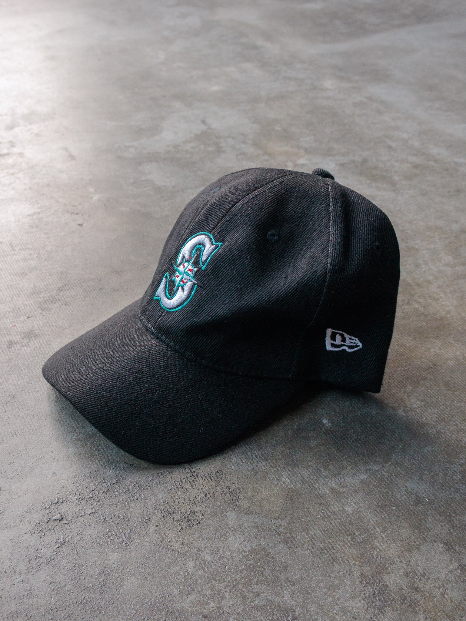 Vintage Black Seattle Mariners Hat