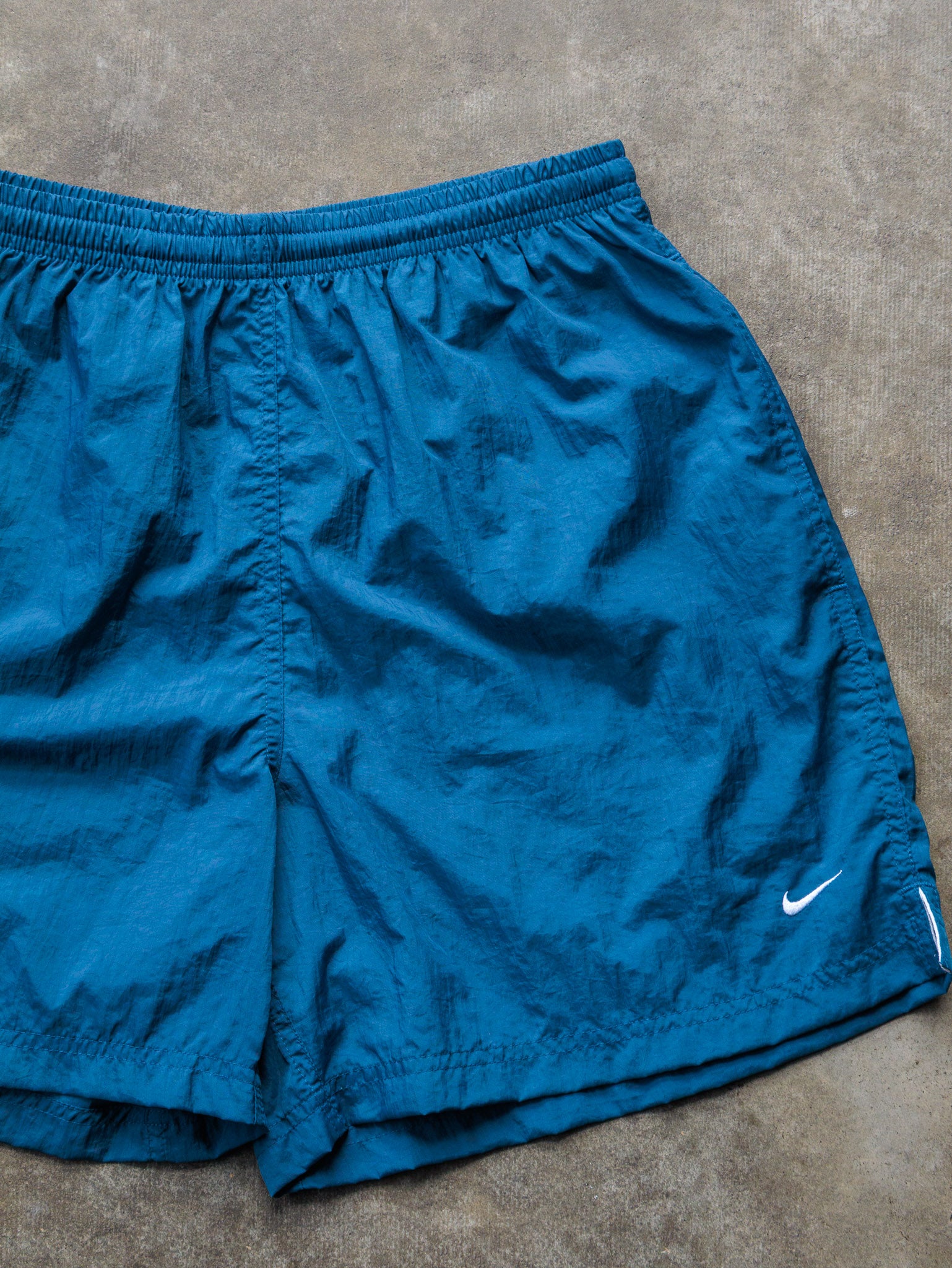 Vintage 00s Teal Nike Swim Shorts (8-10Y)