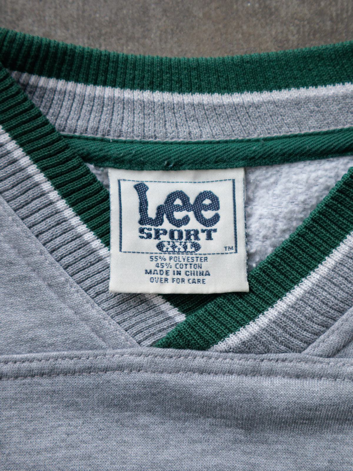 Vintage 90s Grey Lee Sport Green Bay Packers V-Neck Sweatshirt (XL)