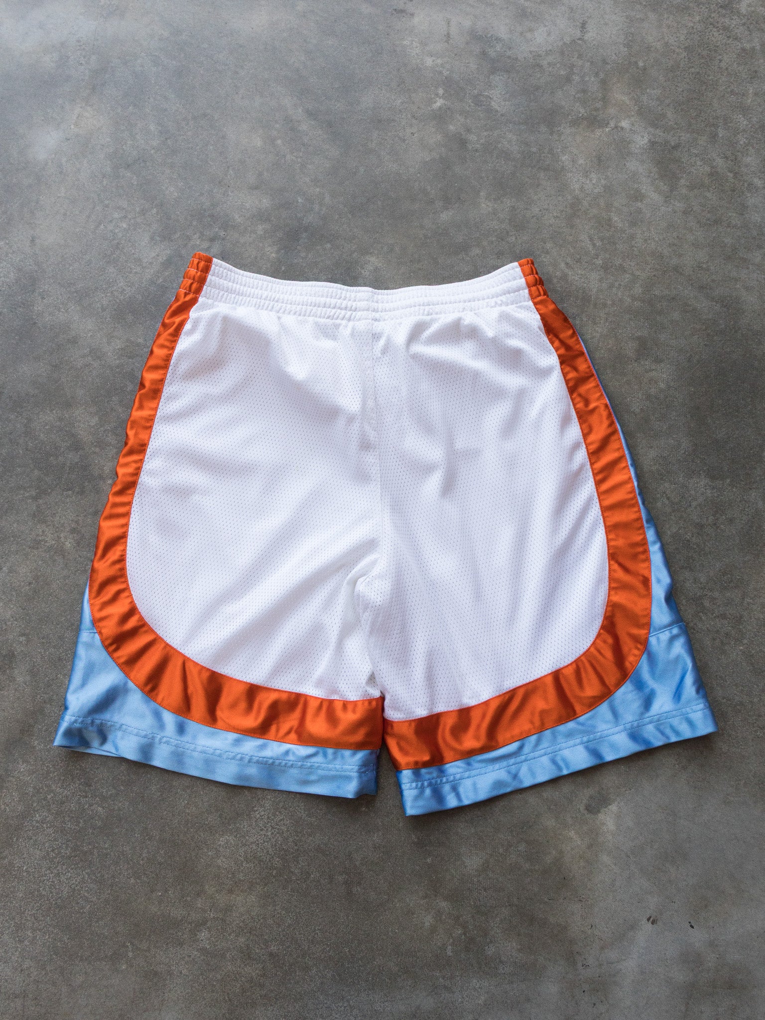 Vintage White Nike Basketball Shorts (L)