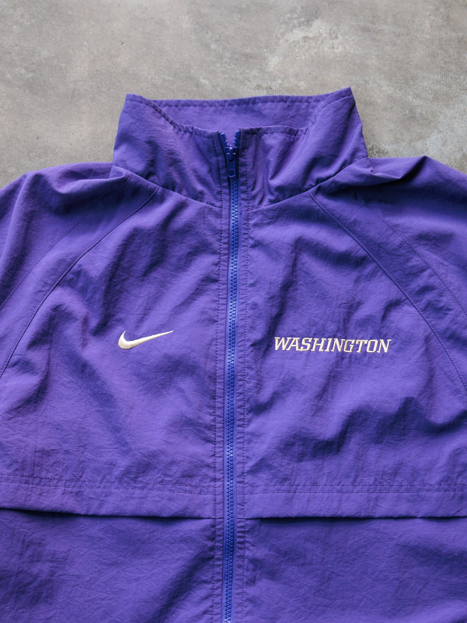 Vintage Purple Nike Washington Huskies Zip Windbreaker (L)
