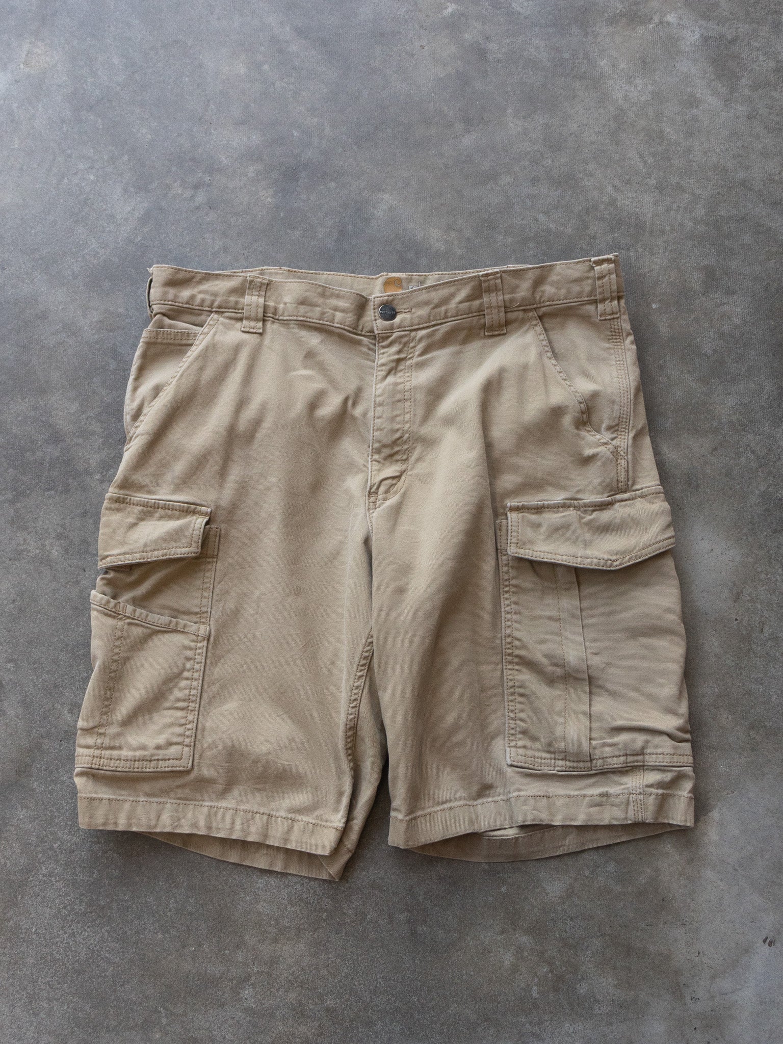 Vintage Tan Carhartt Cargo Shorts (W36)