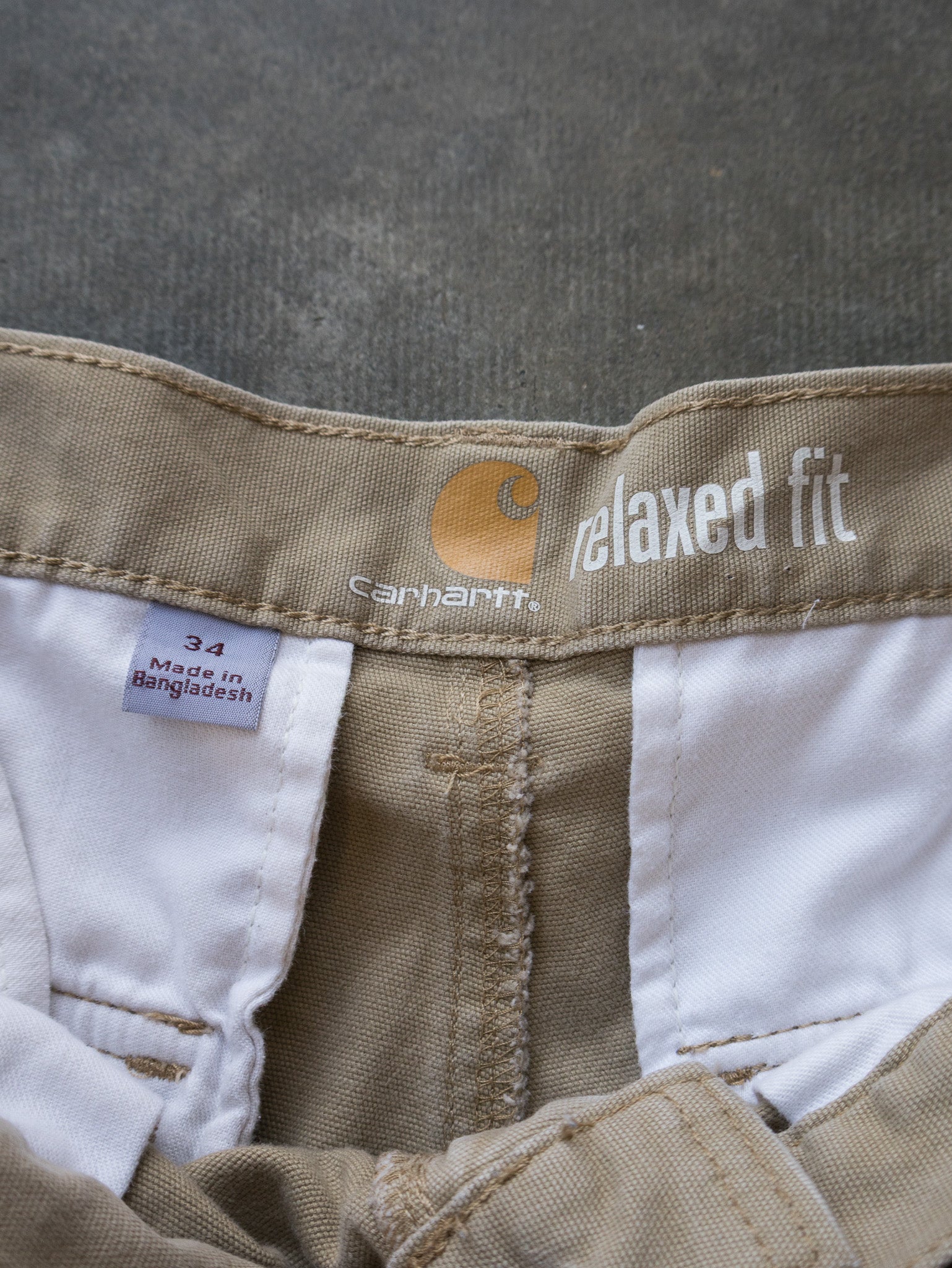 Vintage Tan Carhartt Cargo Shorts (W34)