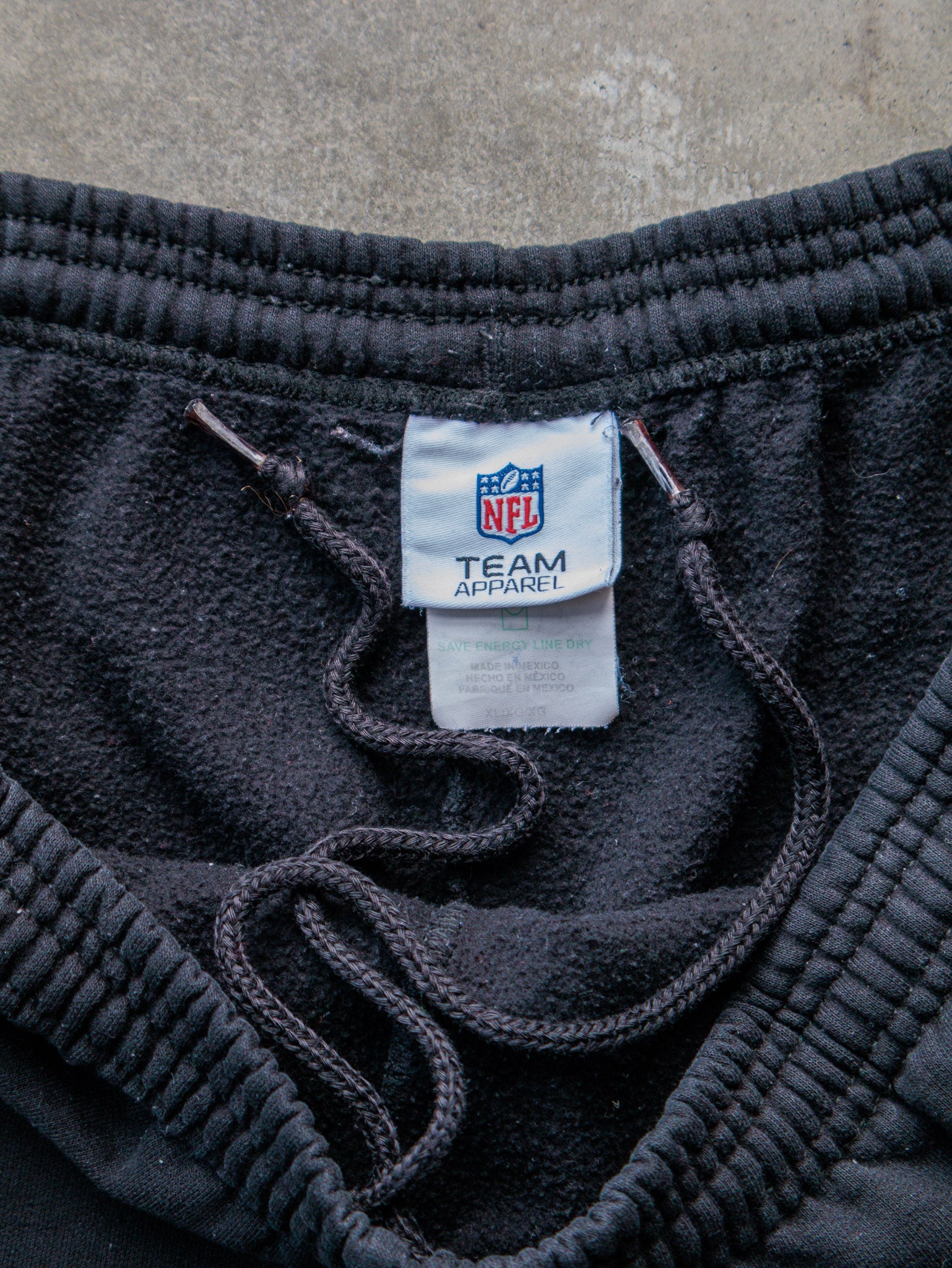 Vintage Black Pittsburgh Steelers Spell Out Sweatpants (XL)