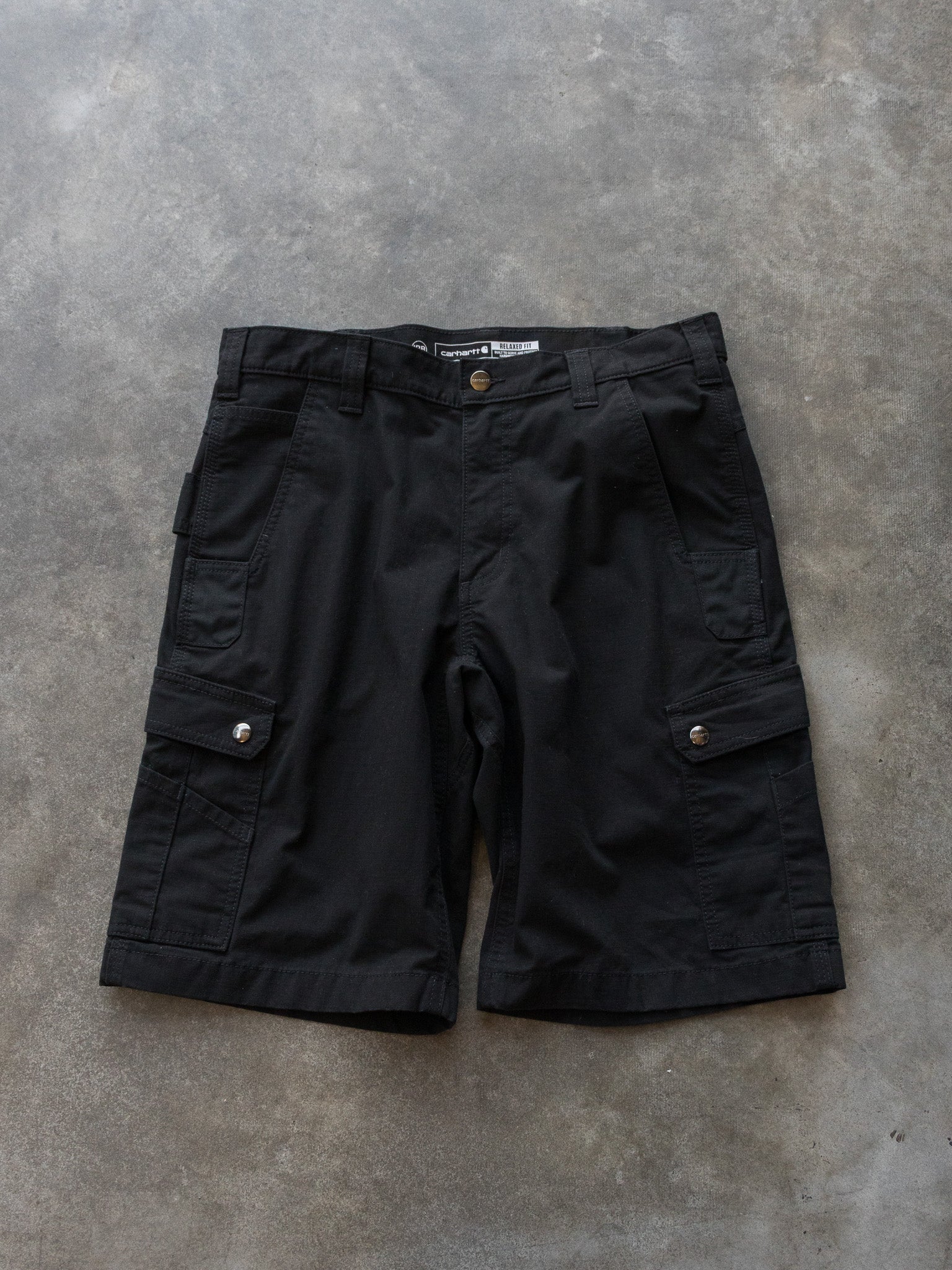 Vintage Black Carhartt Cargo Shorts (W33)