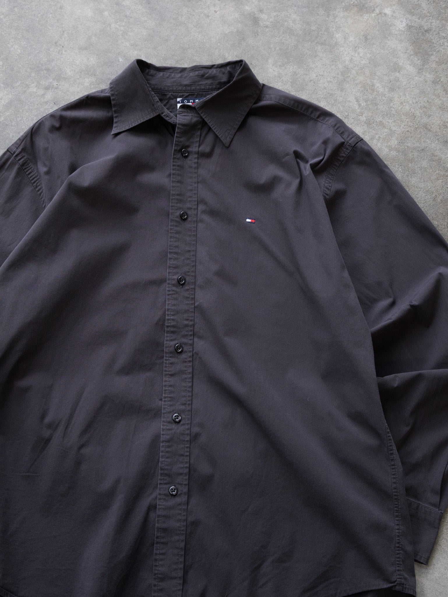 Vintage Black Tommy Hilfiger Shirt (M)