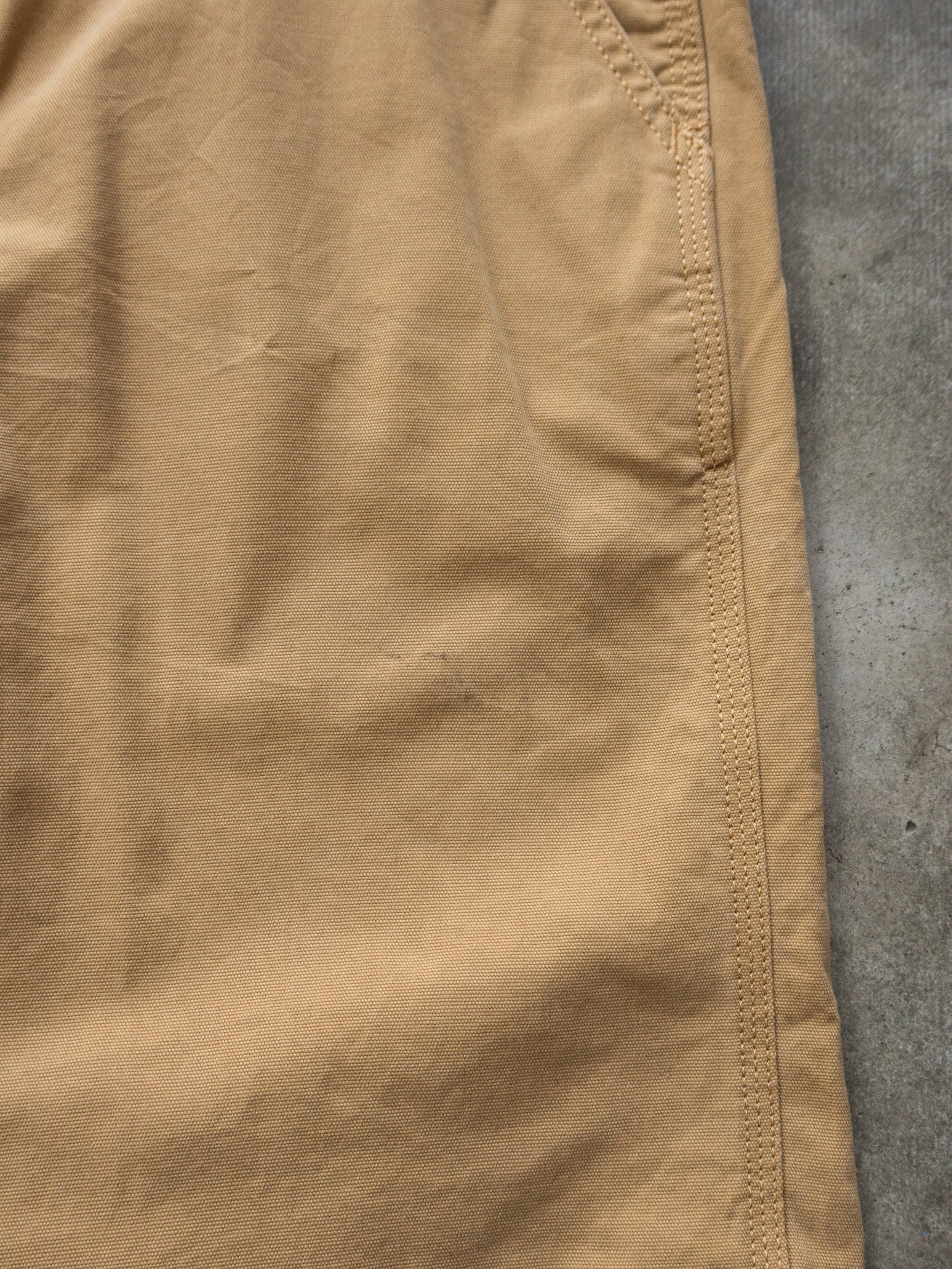 Vintage Tan Carhartt Work Shorts (W34)