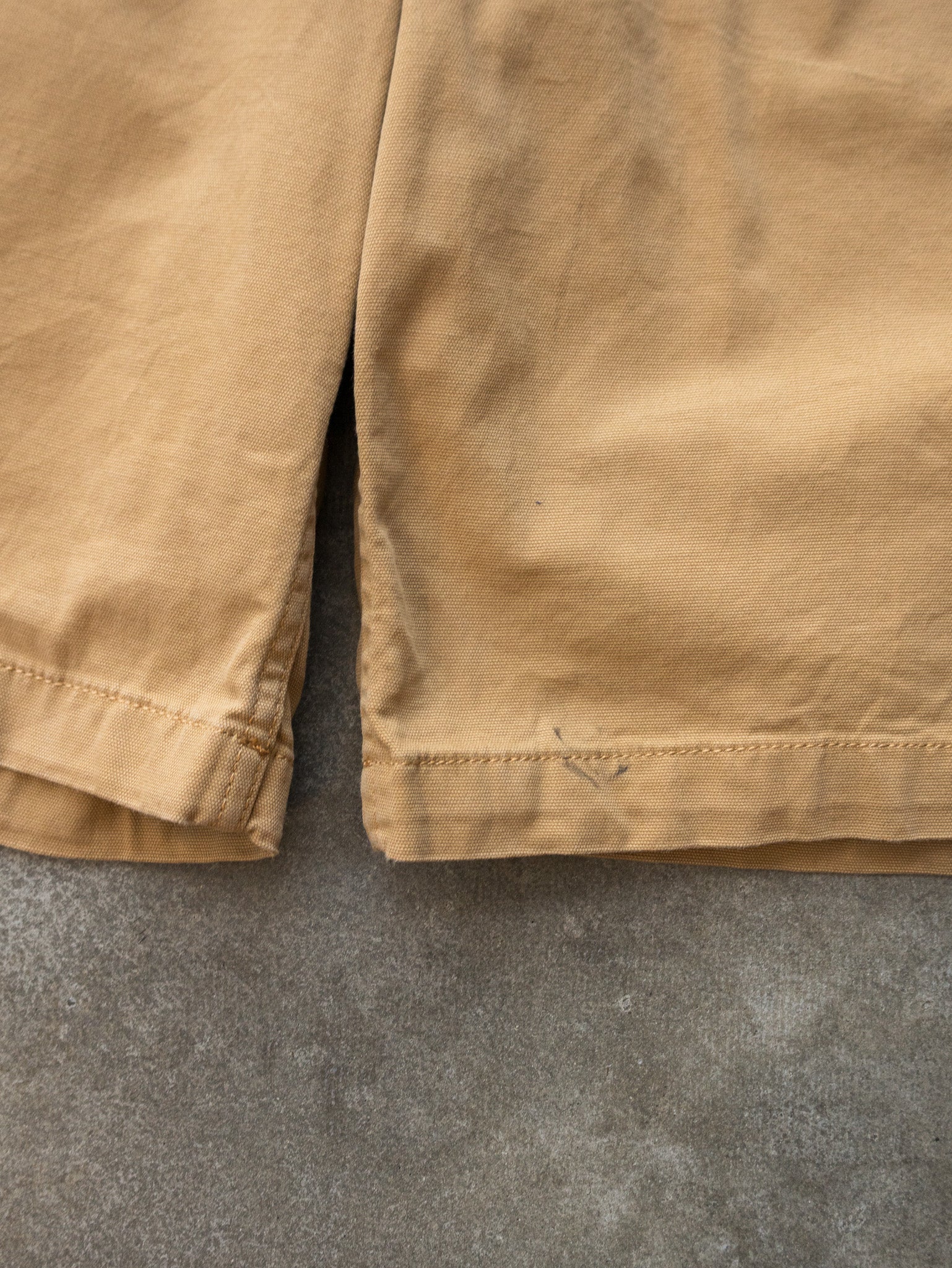 Vintage Tan Carhartt Work Shorts (W34)